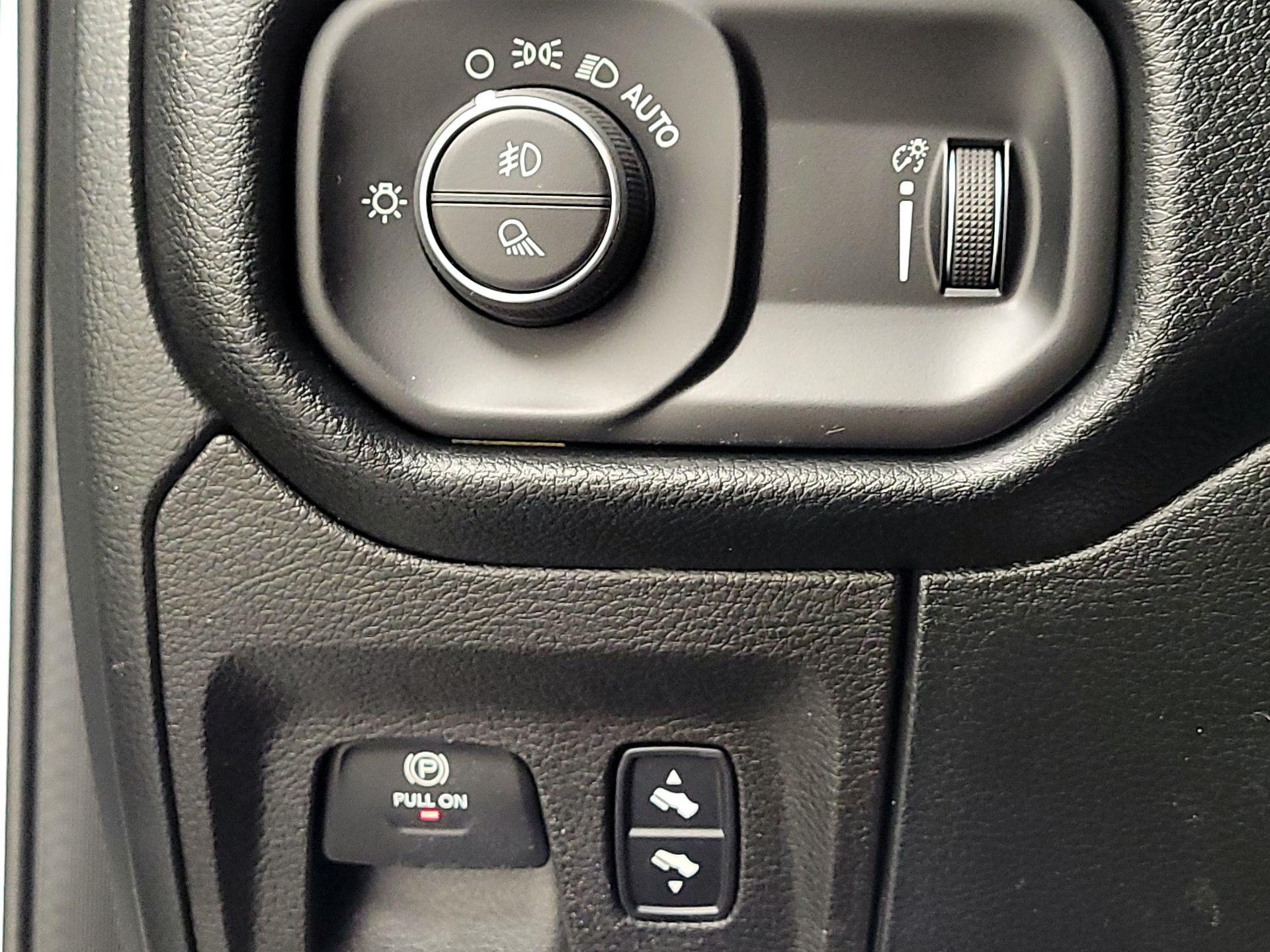 Thumbnail: 2022 RAM 1500 - 13