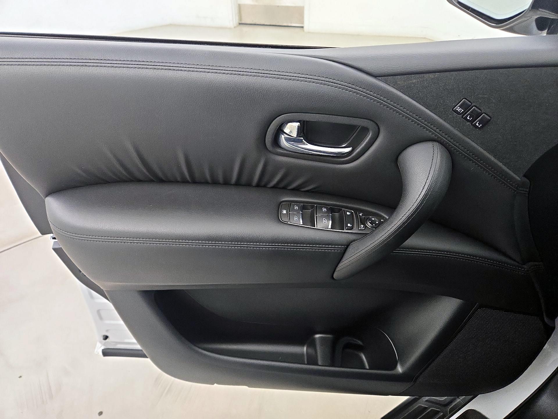 Thumbnail: 2023 Nissan Armada - 12