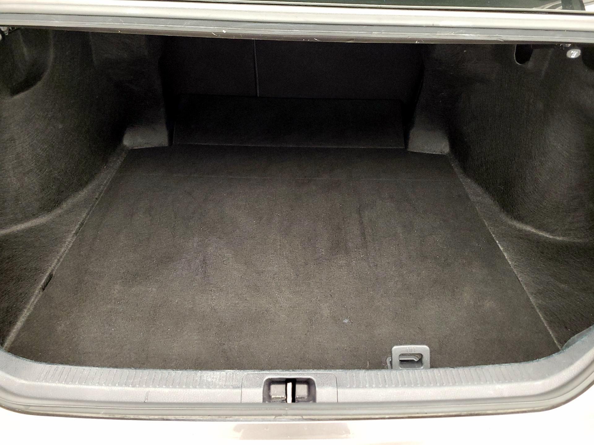 Thumbnail: 2023 Toyota Camry - 20