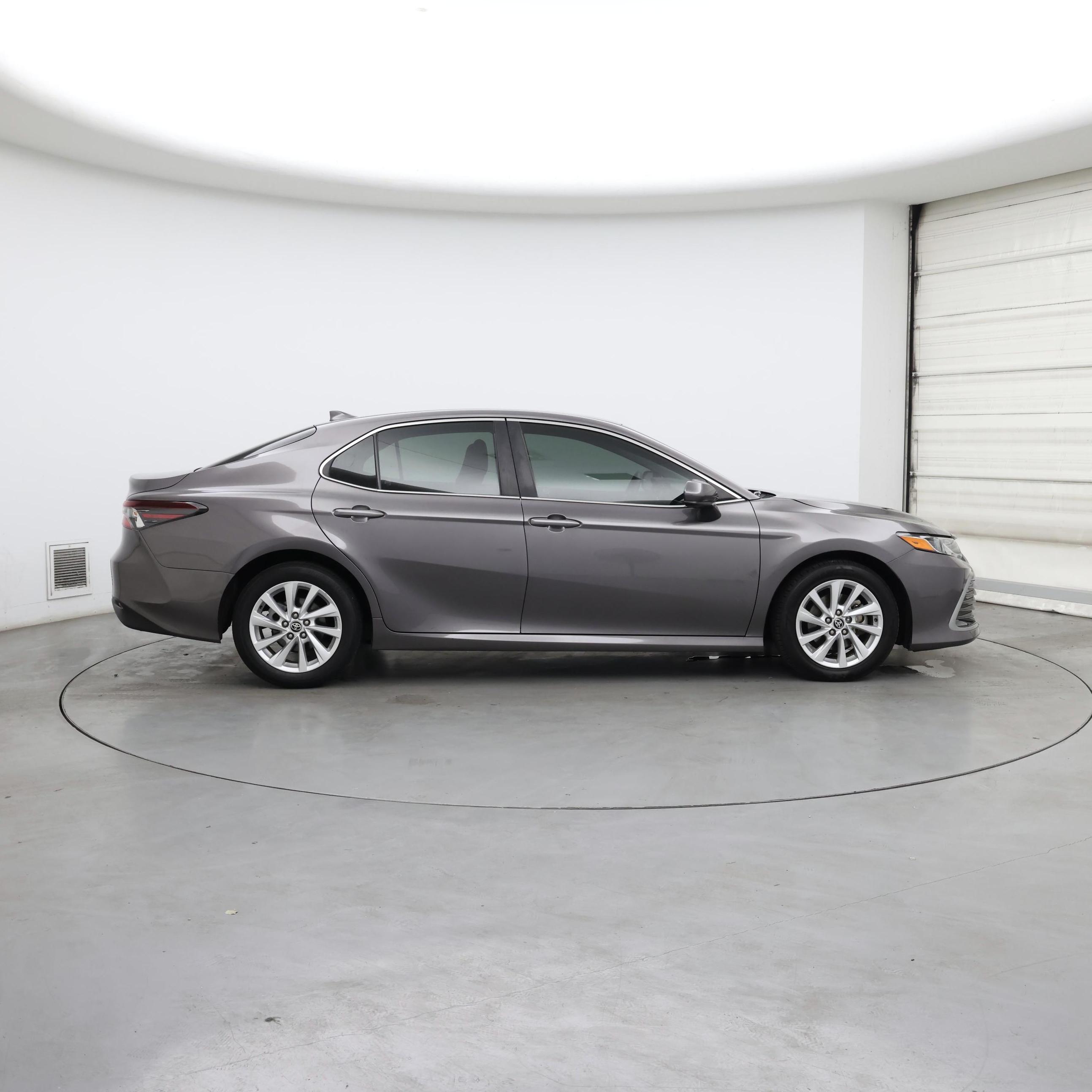 Thumbnail: 2023 Toyota Camry - 7