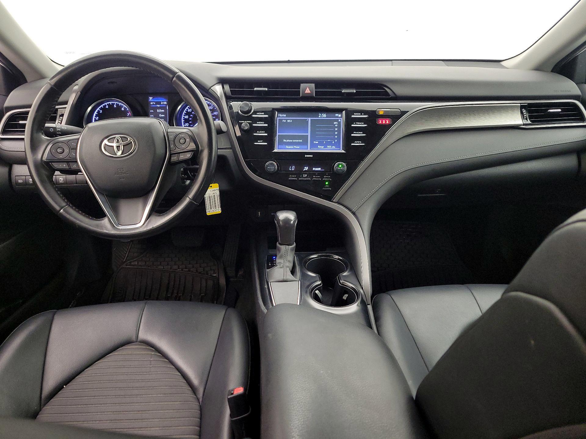 Thumbnail: 2020 Toyota Camry - 9