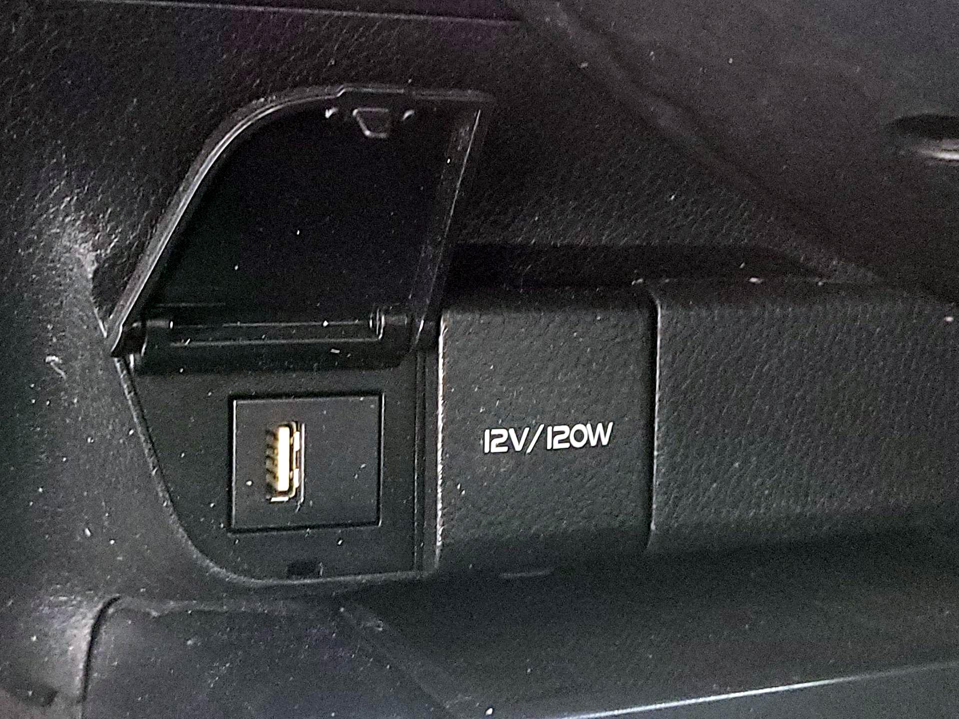 Thumbnail: 2020 Toyota Camry - 18