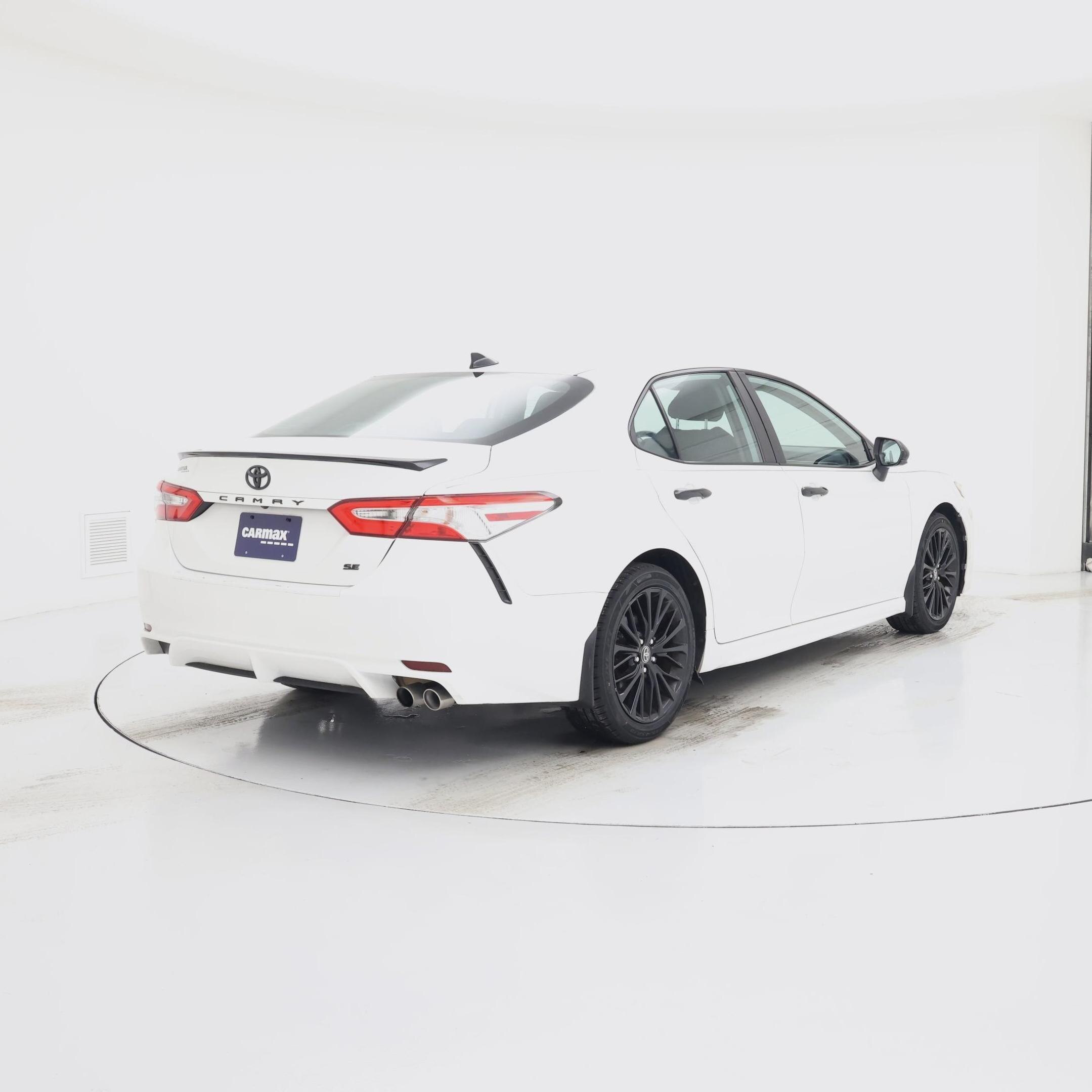 Thumbnail: 2020 Toyota Camry - 8