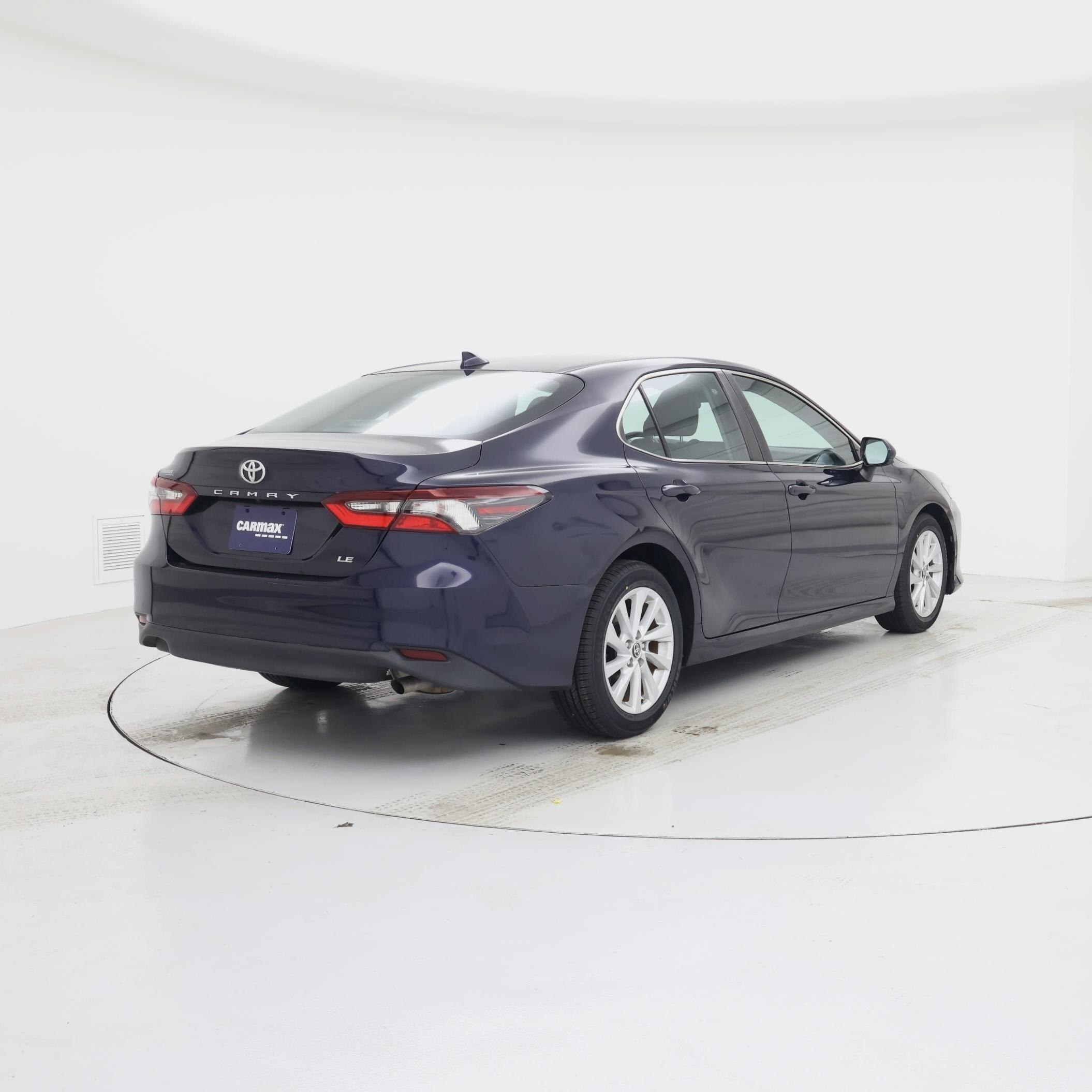 Thumbnail: 2022 Toyota Camry - 8