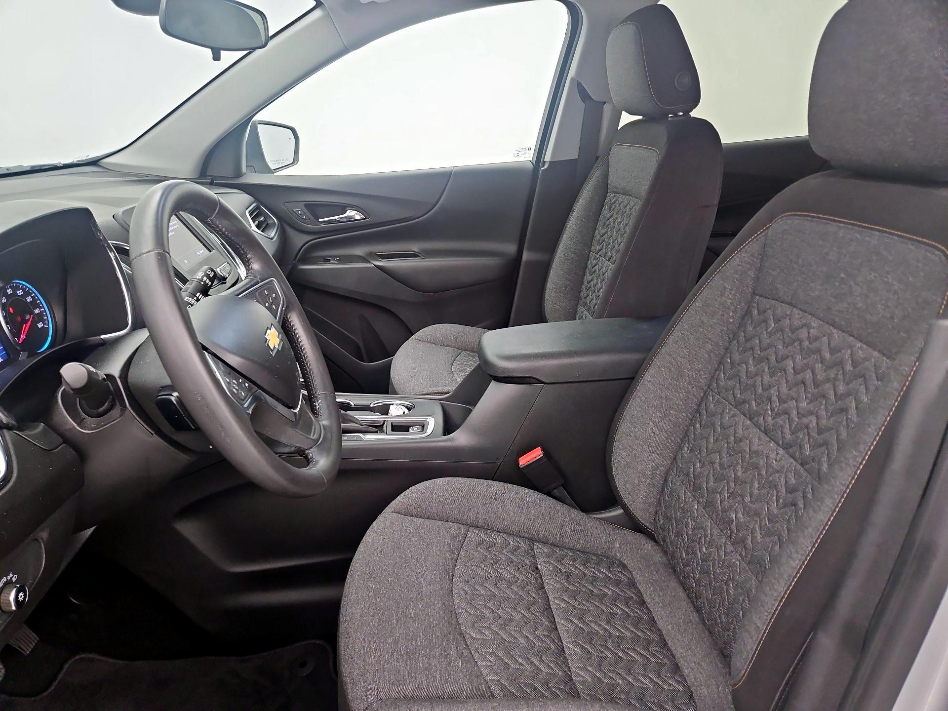Thumbnail: 2022 Chevrolet Equinox - 11