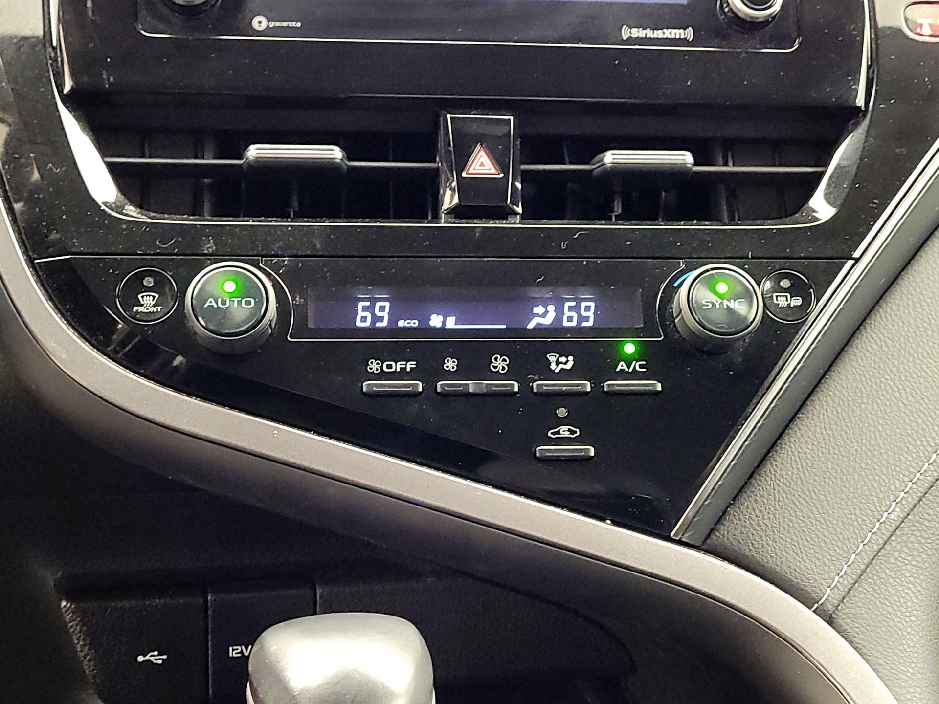 Thumbnail: 2023 Toyota Camry - 16