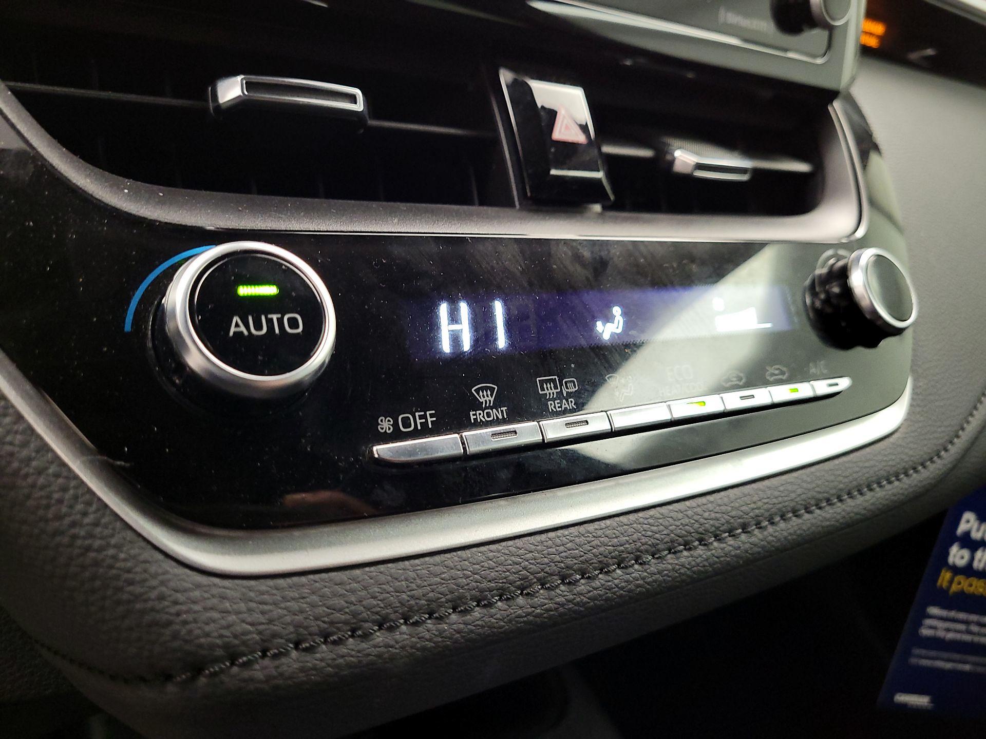 Thumbnail: 2022 Toyota Corolla - 14