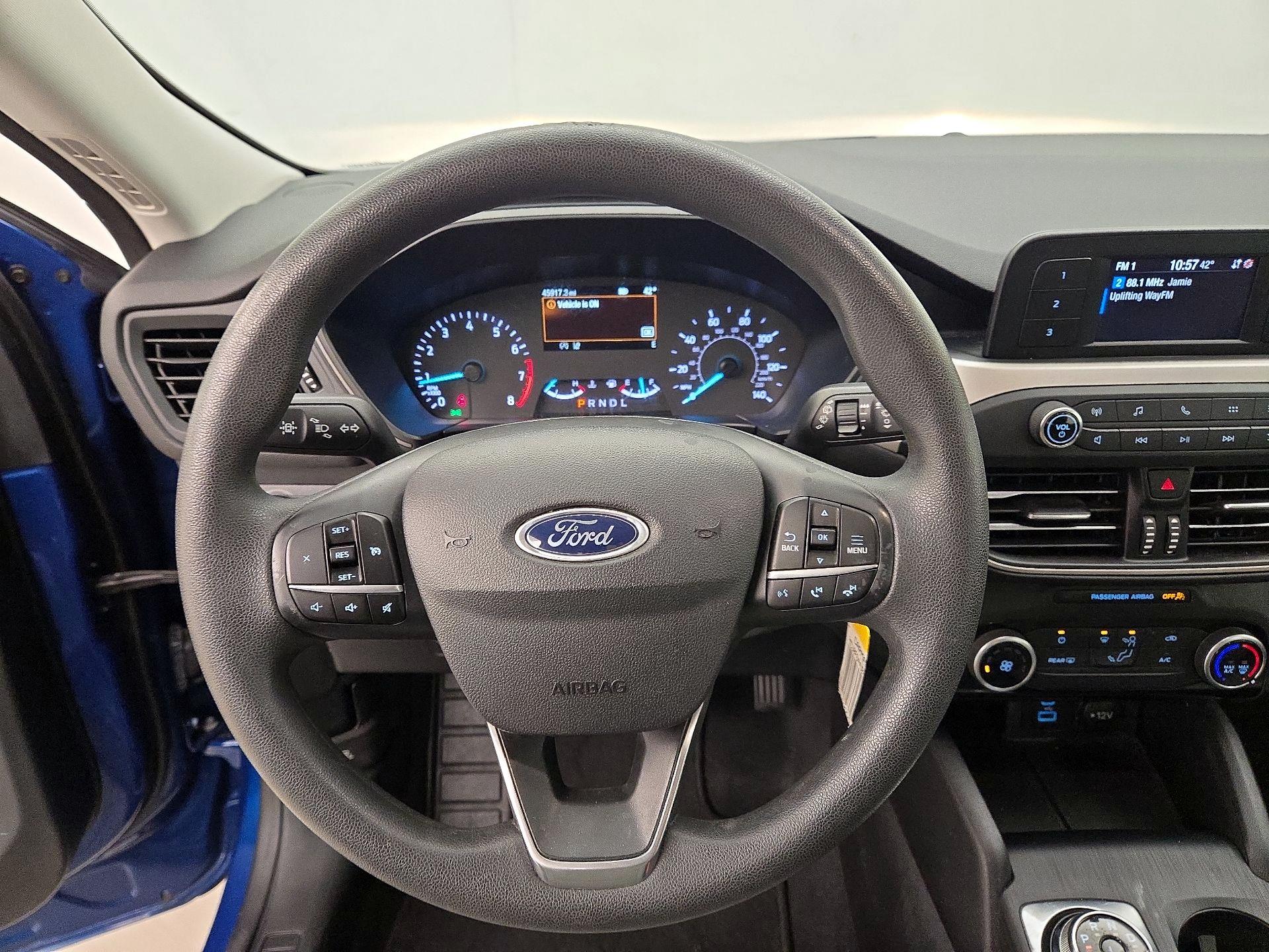 Thumbnail: 2022 Ford Escape - 10