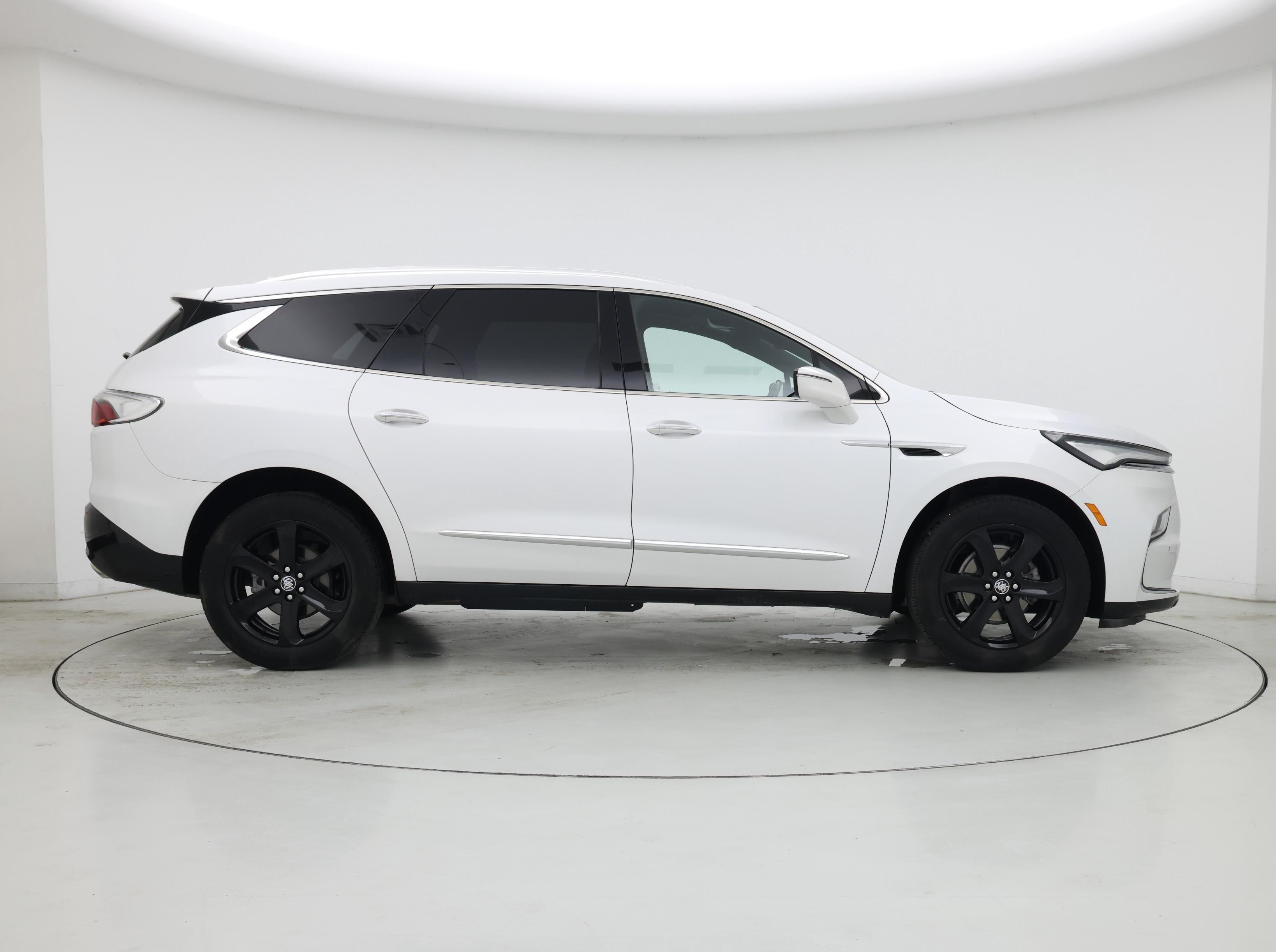 Thumbnail: 2023 Buick Enclave - 7