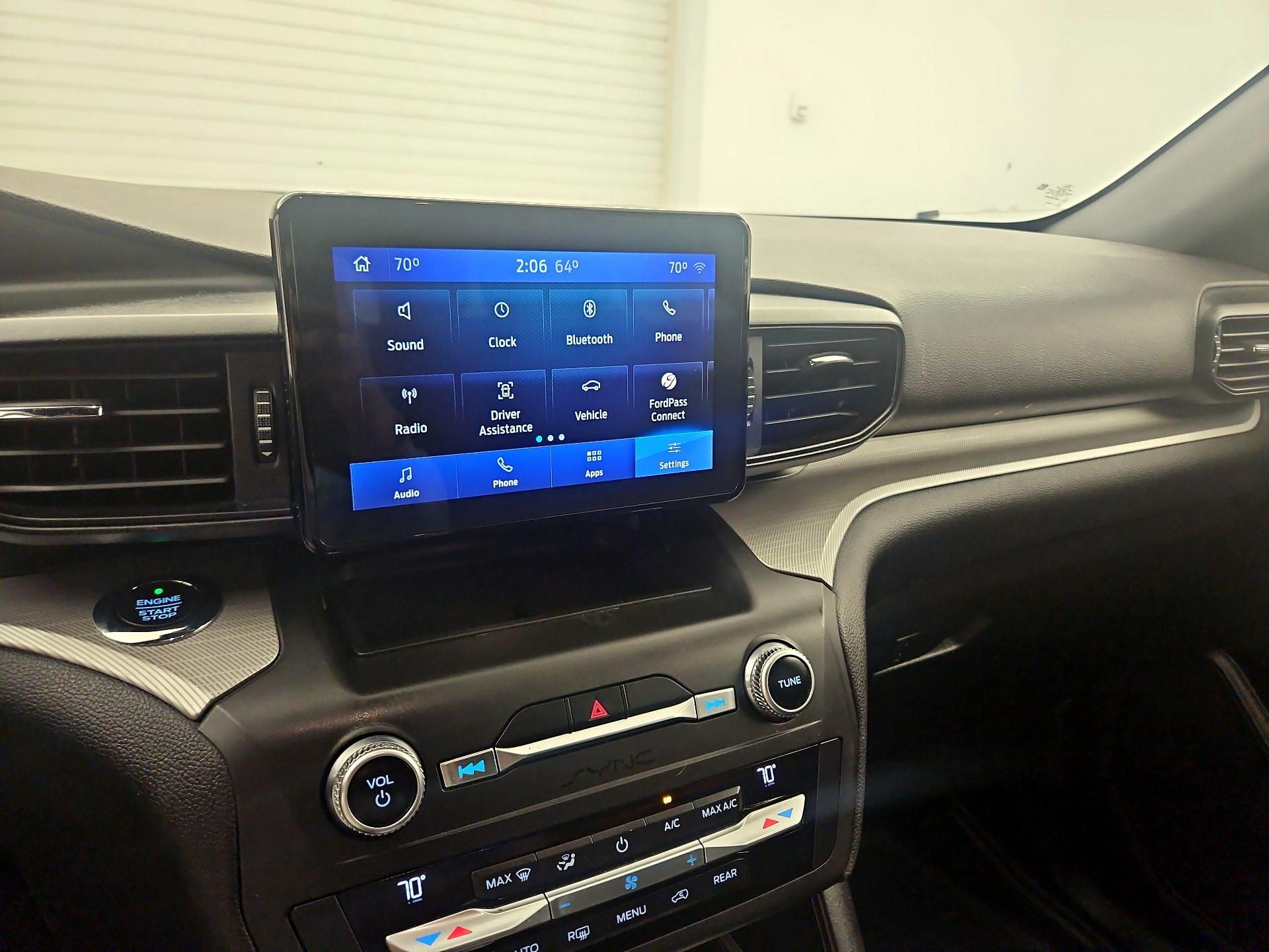 Thumbnail: 2020 Ford Explorer - 15