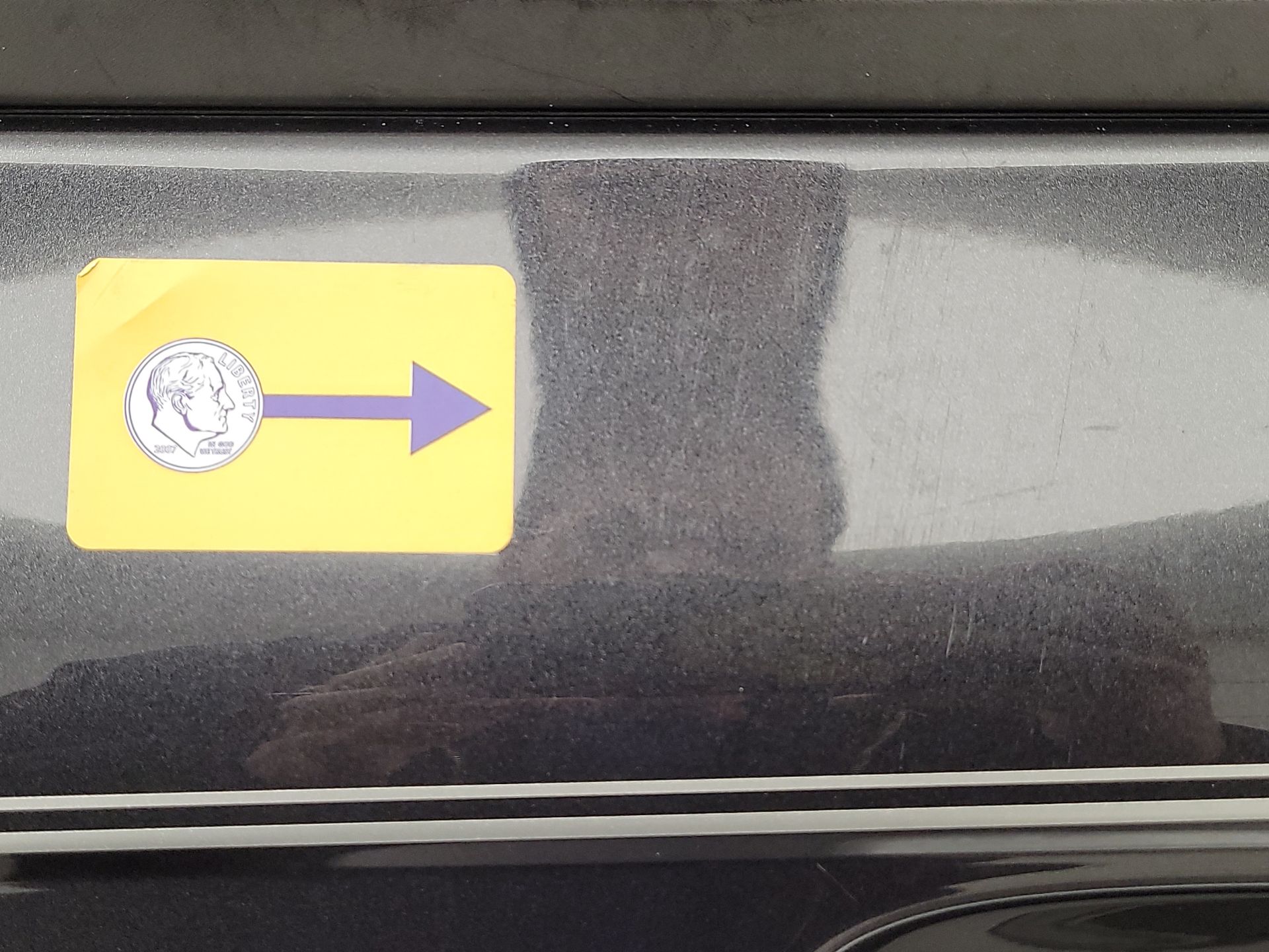 Thumbnail: 2023 Kia Carnival - 19