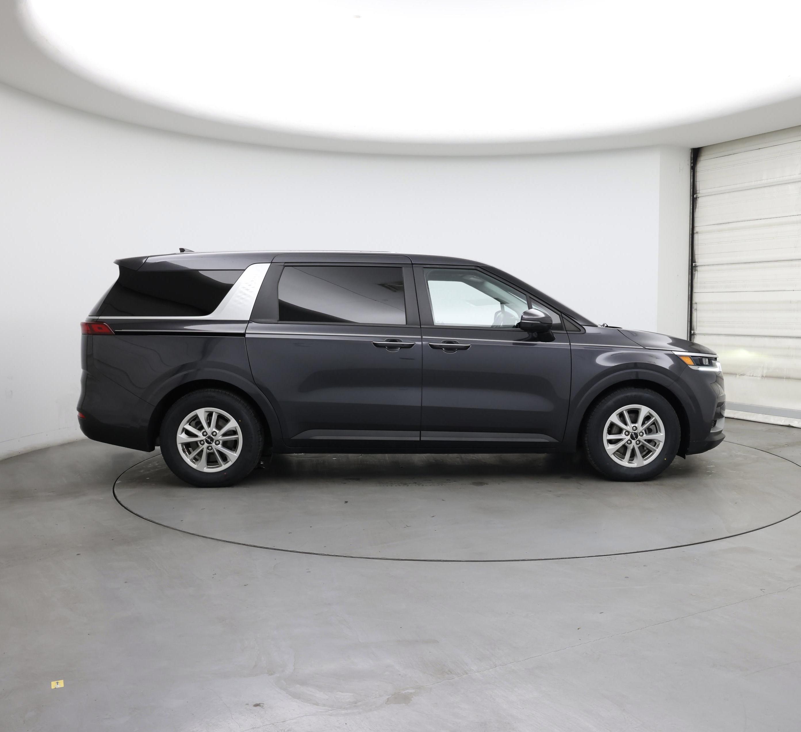 Thumbnail: 2023 Kia Carnival - 7