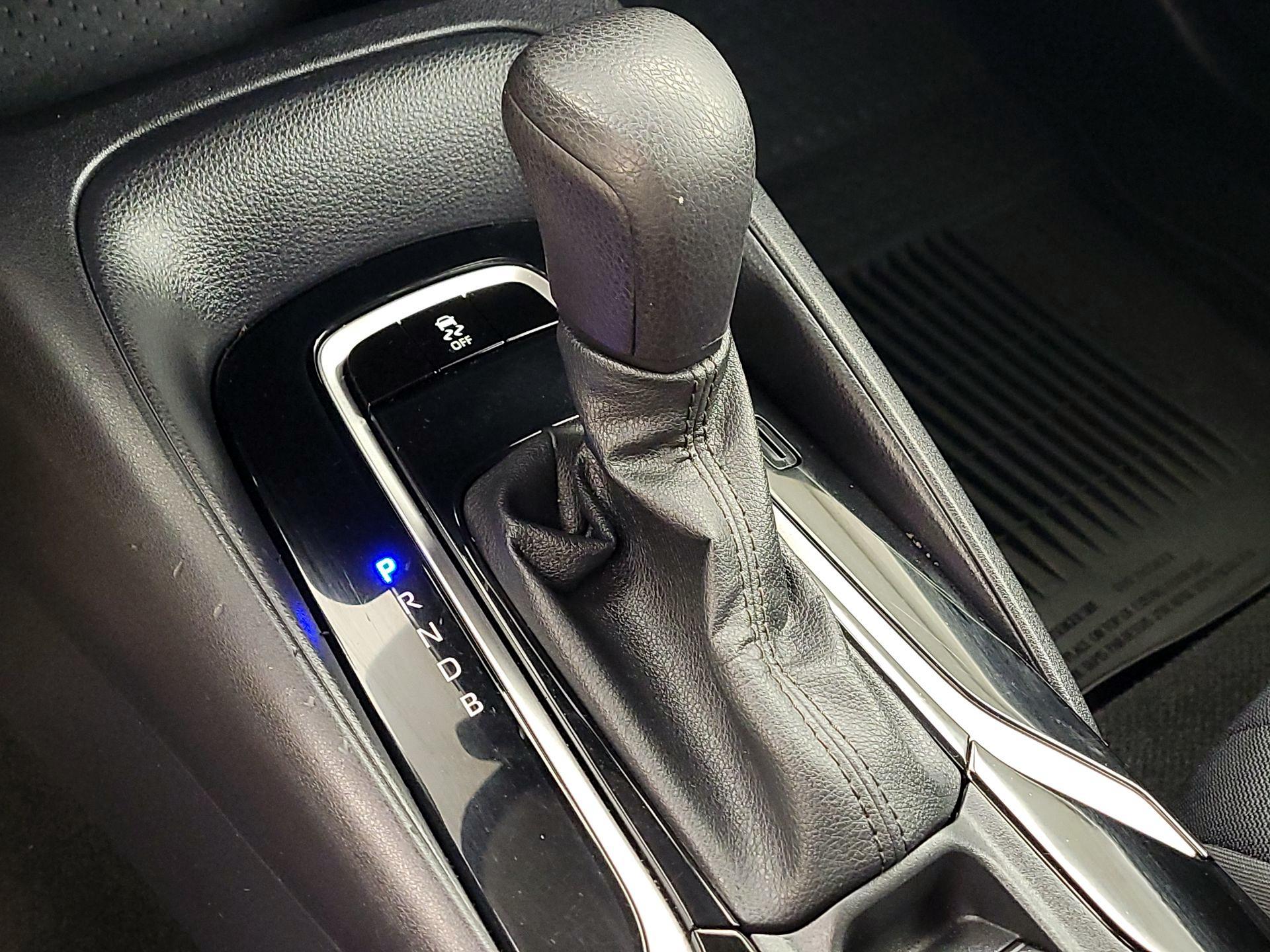 Thumbnail: 2022 Toyota Corolla - 17