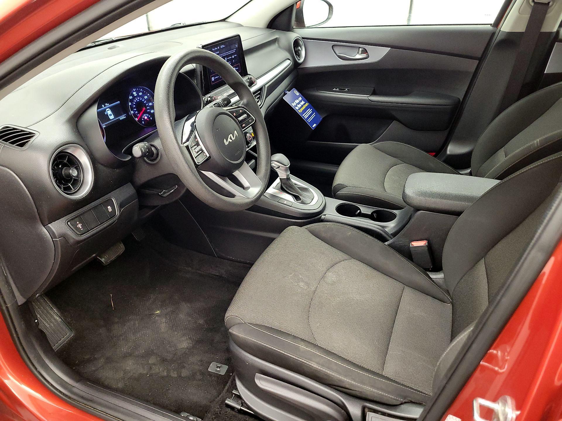 Thumbnail: 2022 Kia Forte - 11