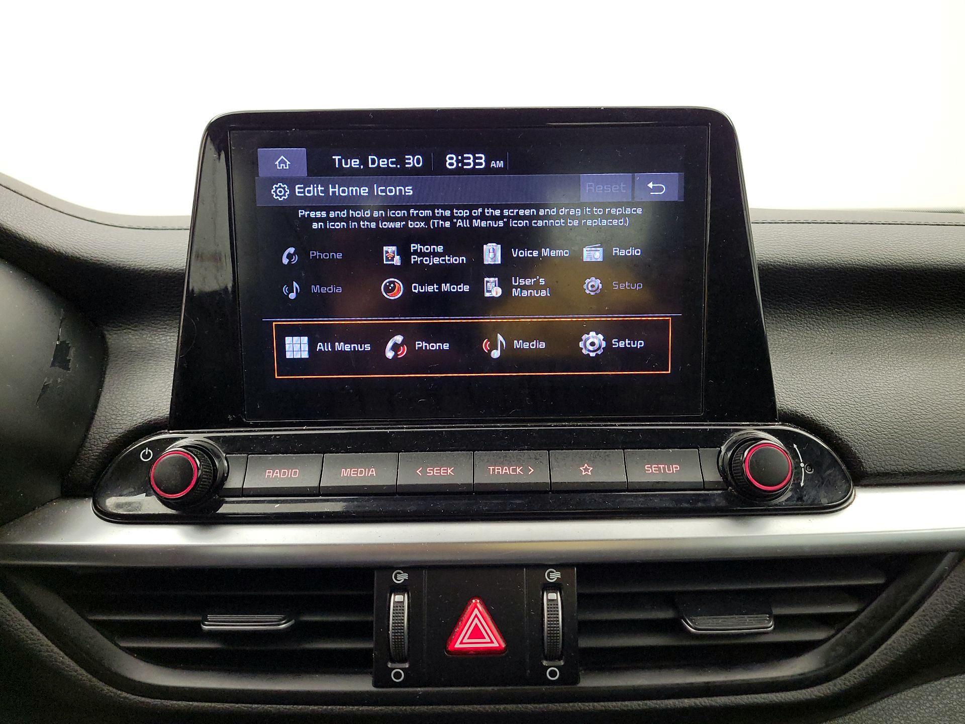 Thumbnail: 2022 Kia Forte - 13