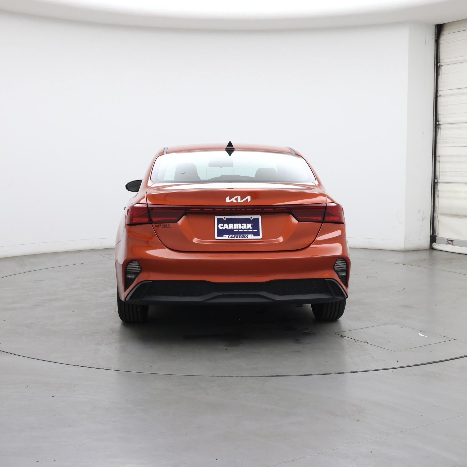 Thumbnail: 2022 Kia Forte - 6