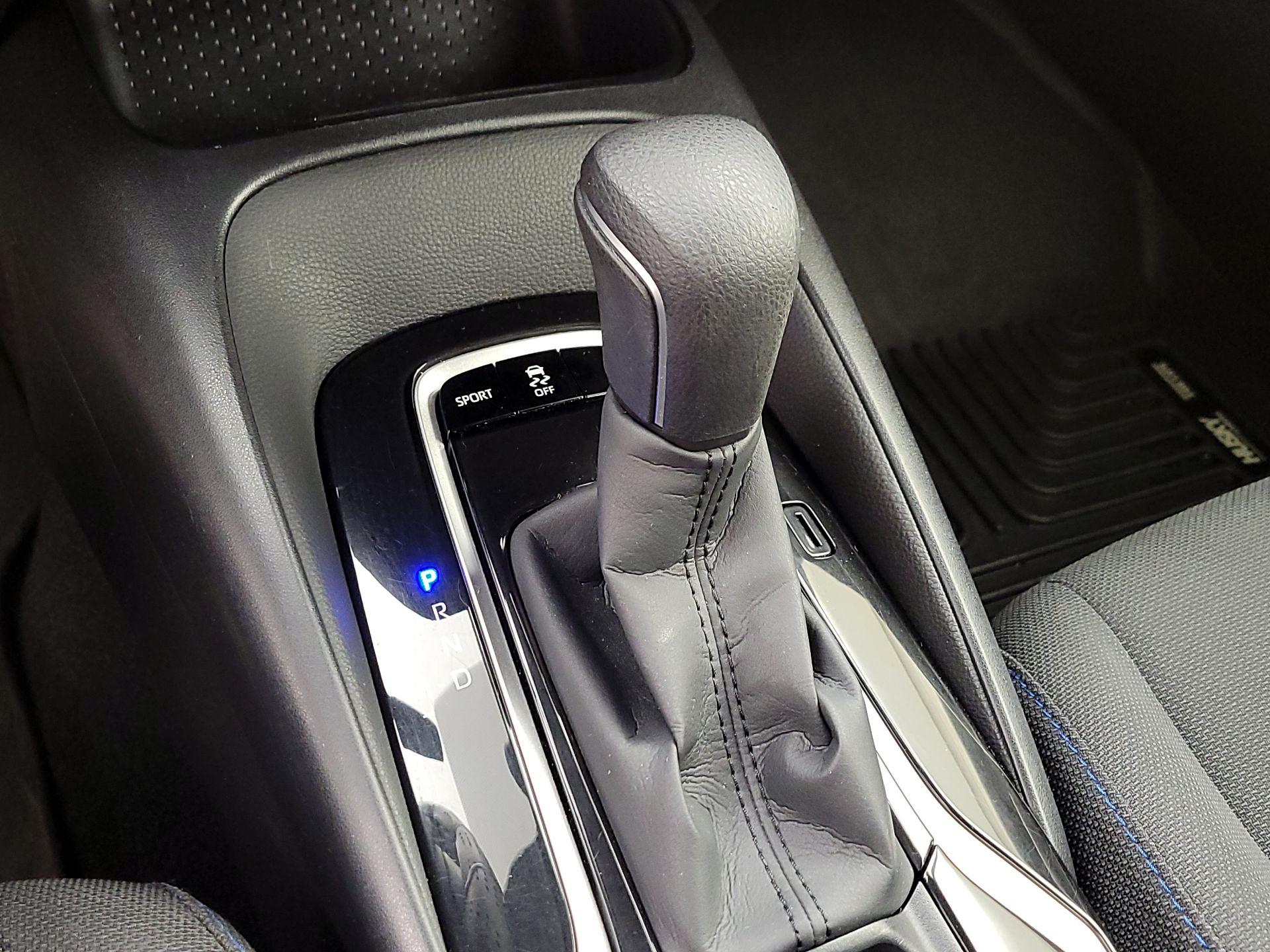 Thumbnail: 2021 Toyota Corolla - 17