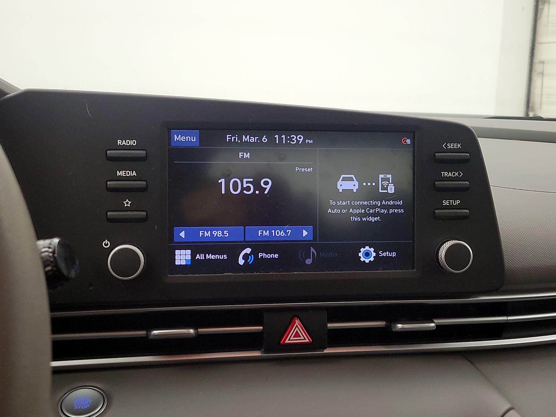 Thumbnail: 2021 Hyundai Elantra - 15