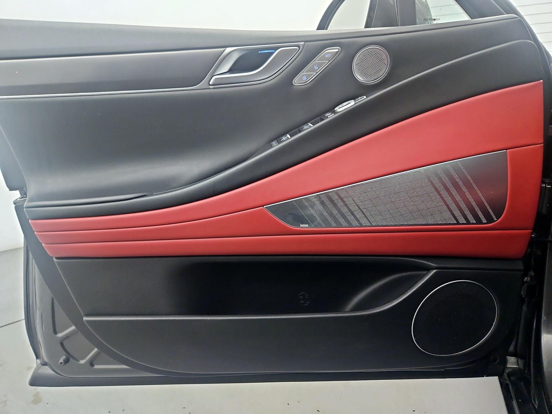 Thumbnail: 2023 Genesis G80 - 12