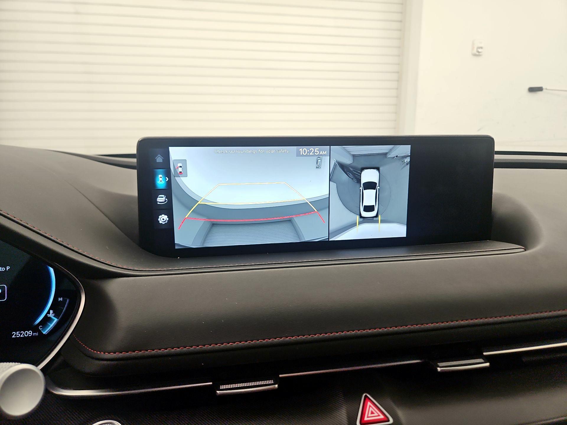 Thumbnail: 2023 Genesis G80 - 14