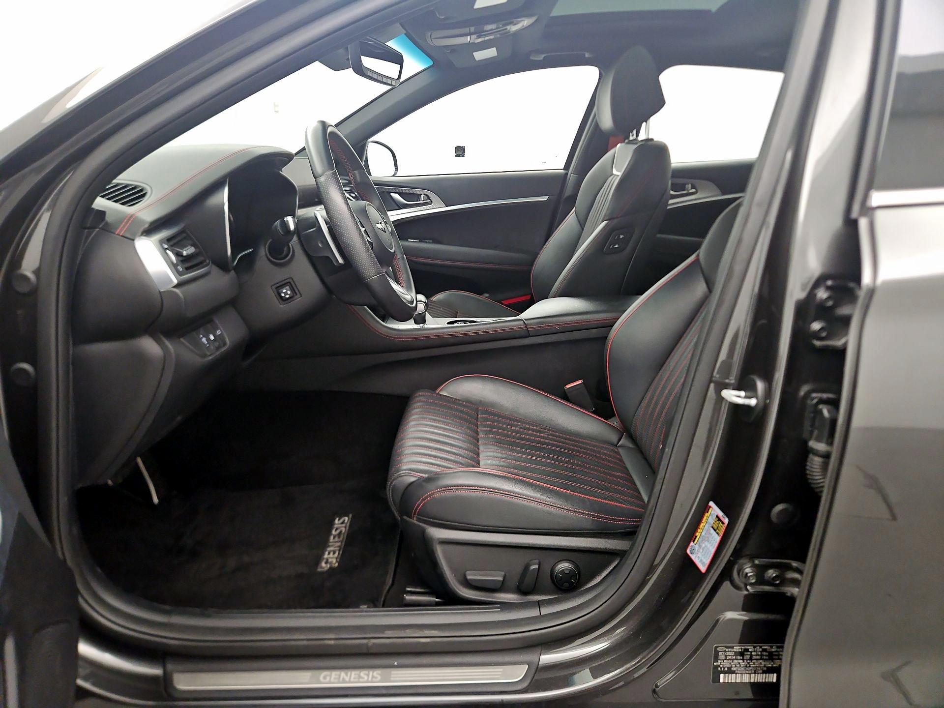 Thumbnail: 2023 Genesis G70 - 11