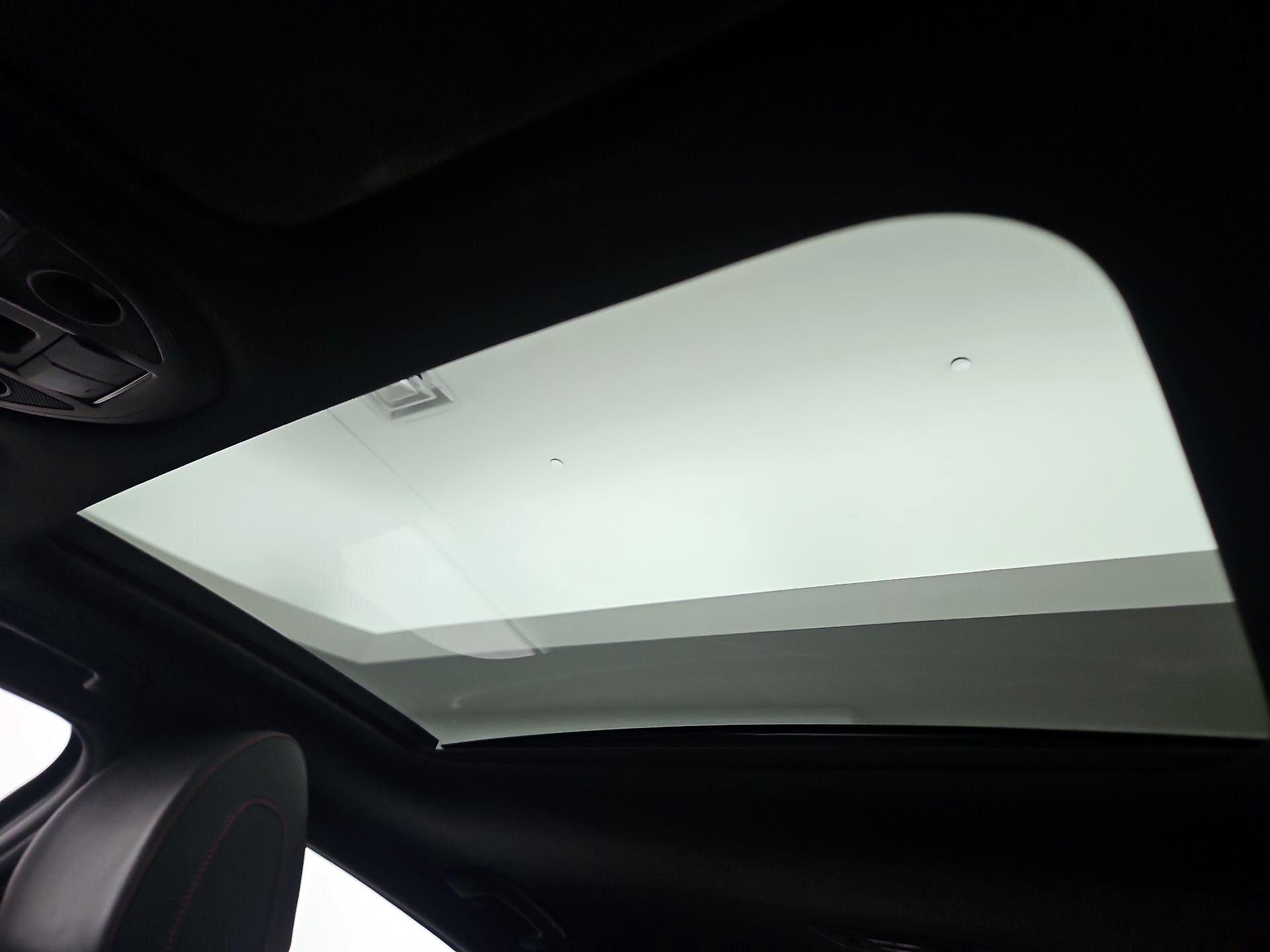 Thumbnail: 2023 Genesis G70 - 20