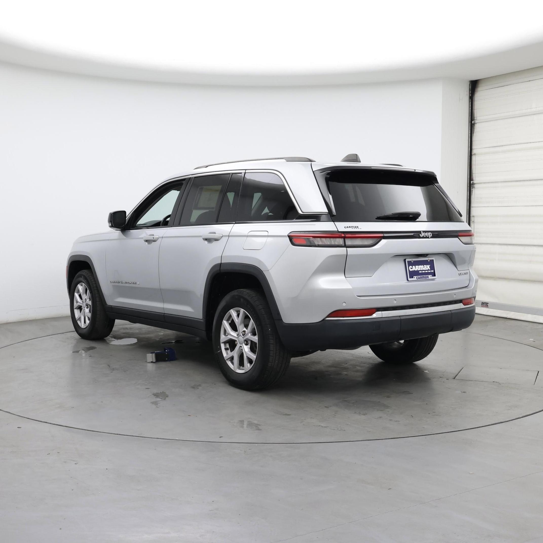 Thumbnail: 2022 Jeep Grand Cherokee - 2