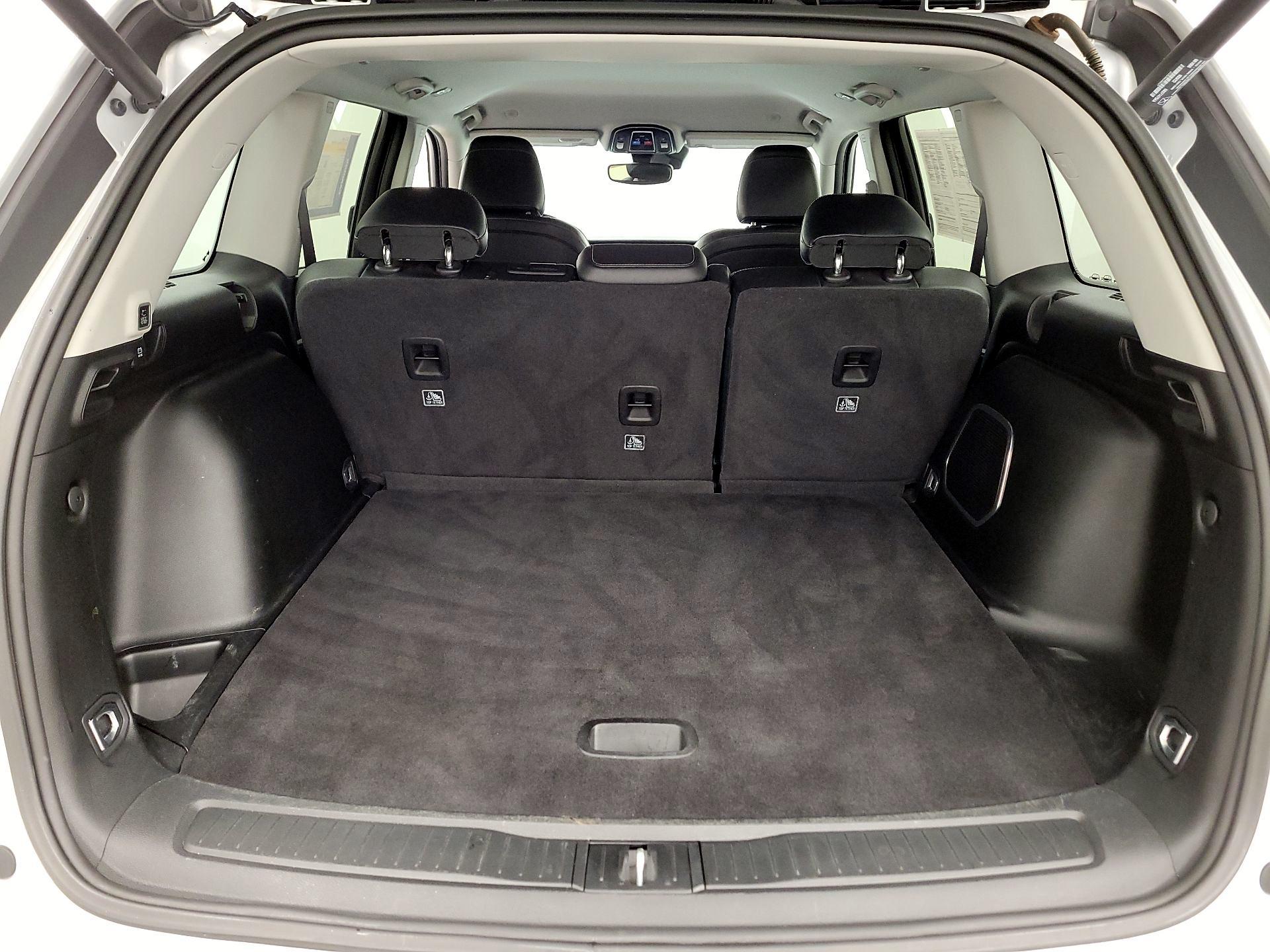 Thumbnail: 2022 Jeep Grand Cherokee - 20