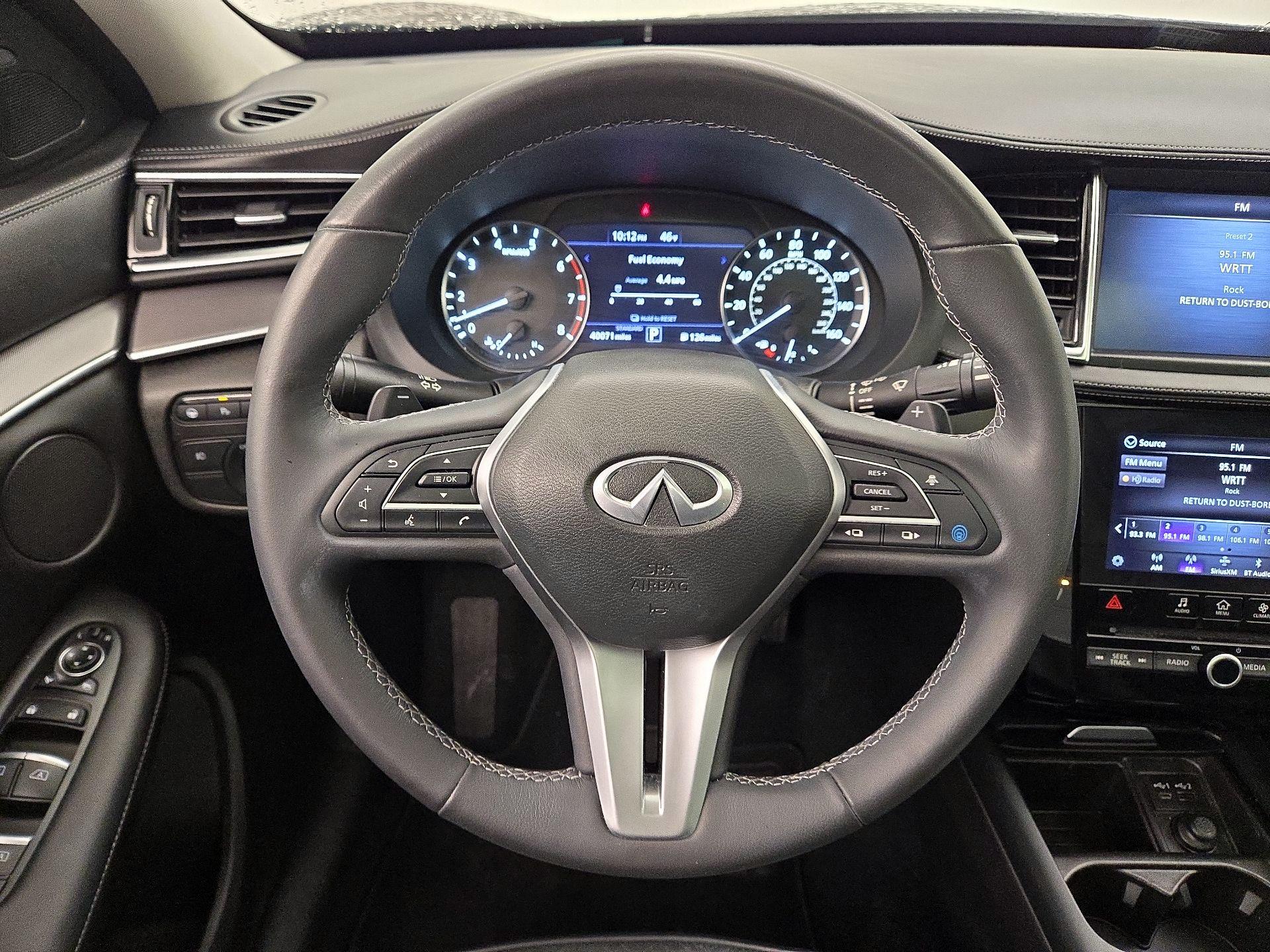 Thumbnail: 2022 INFINITI QX50 - 10