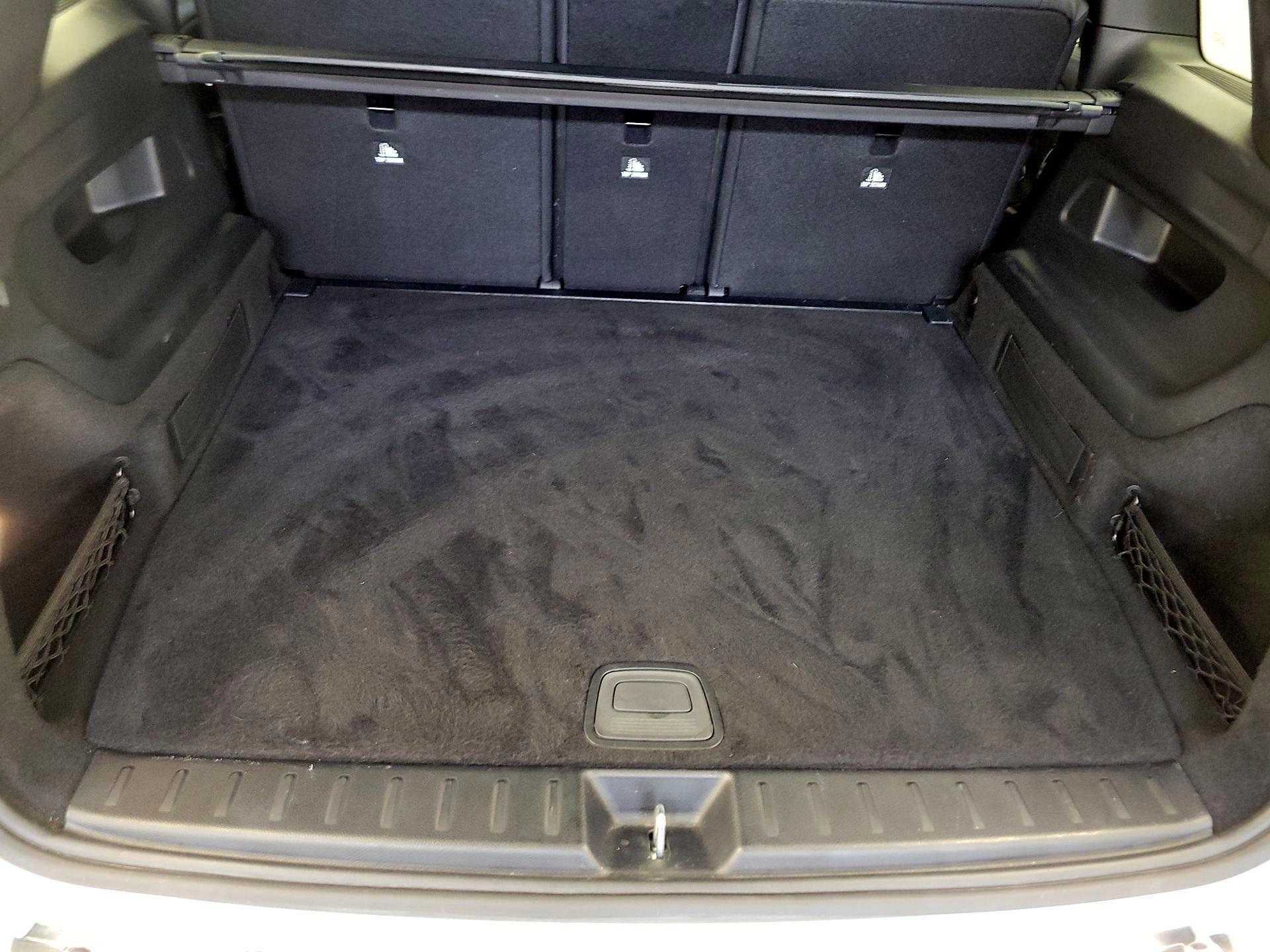 Thumbnail: 2020 Mercedes-Benz GLB - 16