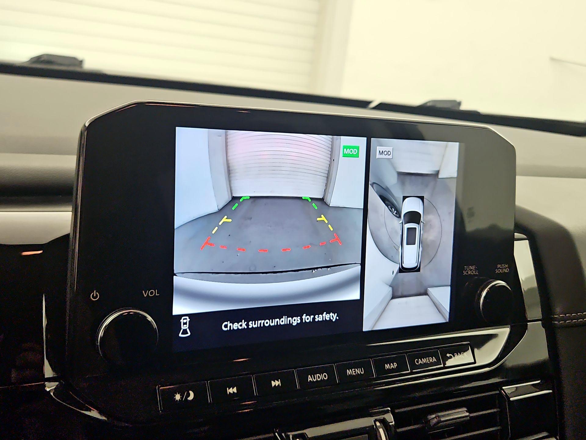 Thumbnail: 2023 Nissan Pathfinder - 15