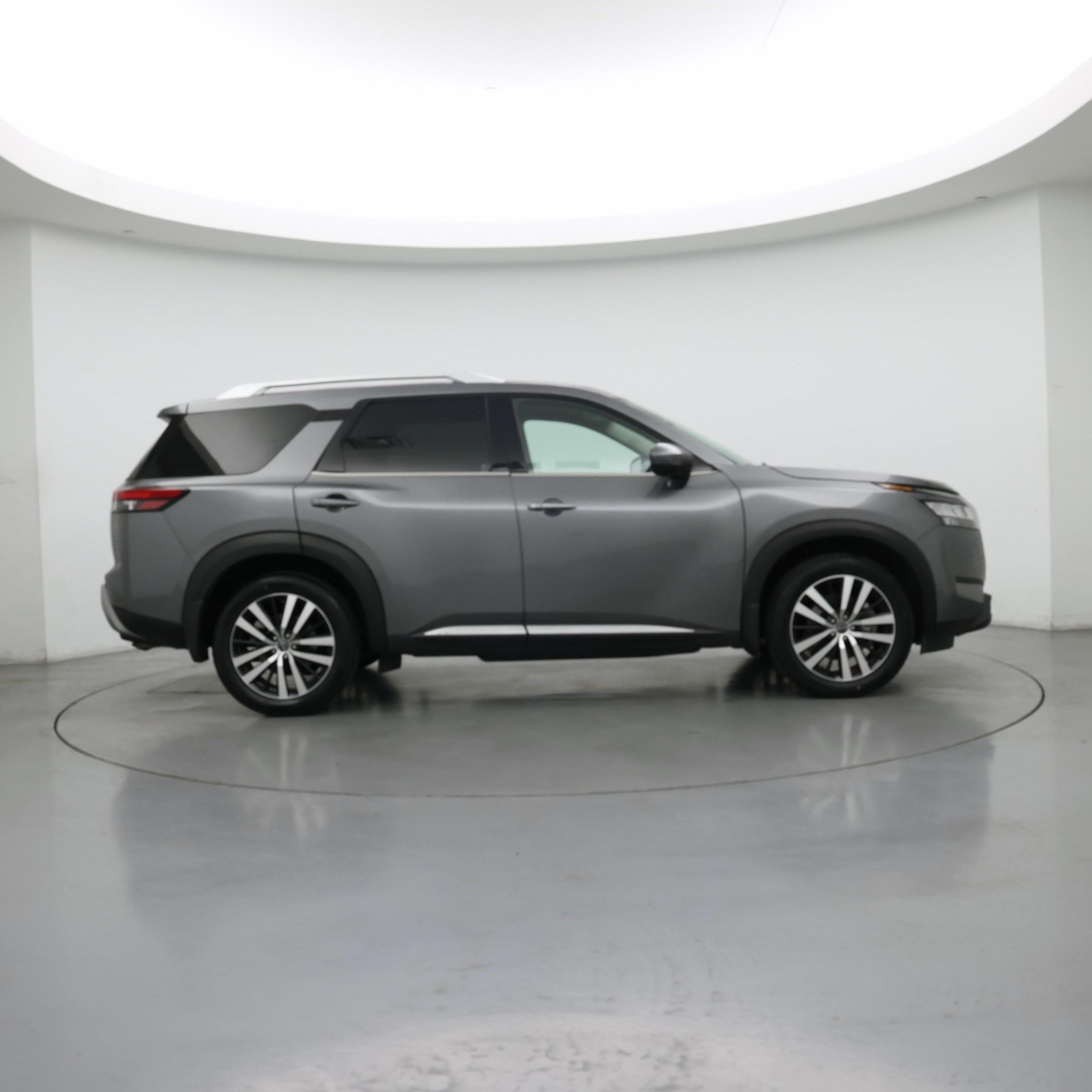 Thumbnail: 2023 Nissan Pathfinder - 7