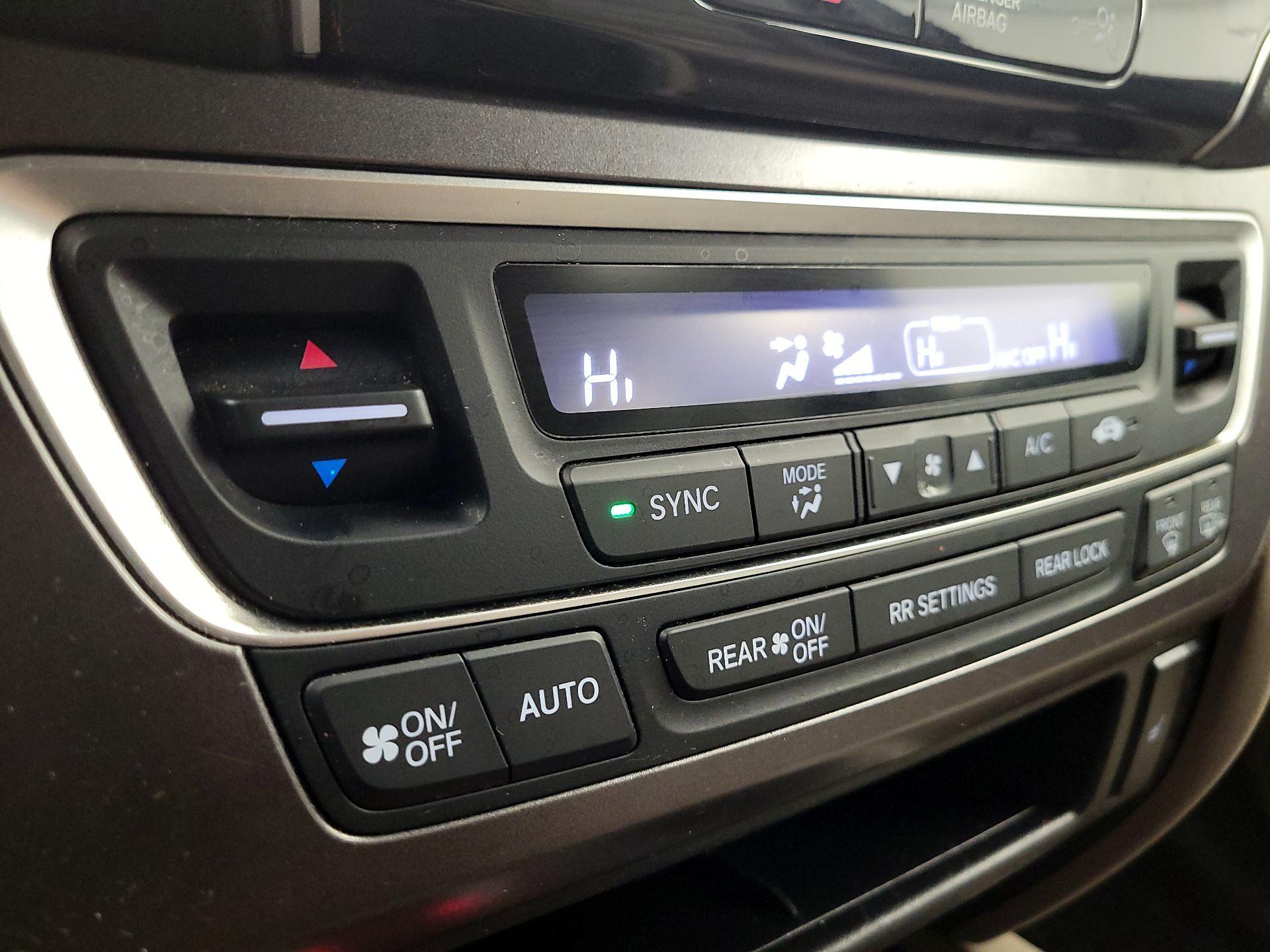 Thumbnail: 2022 Honda Pilot - 14