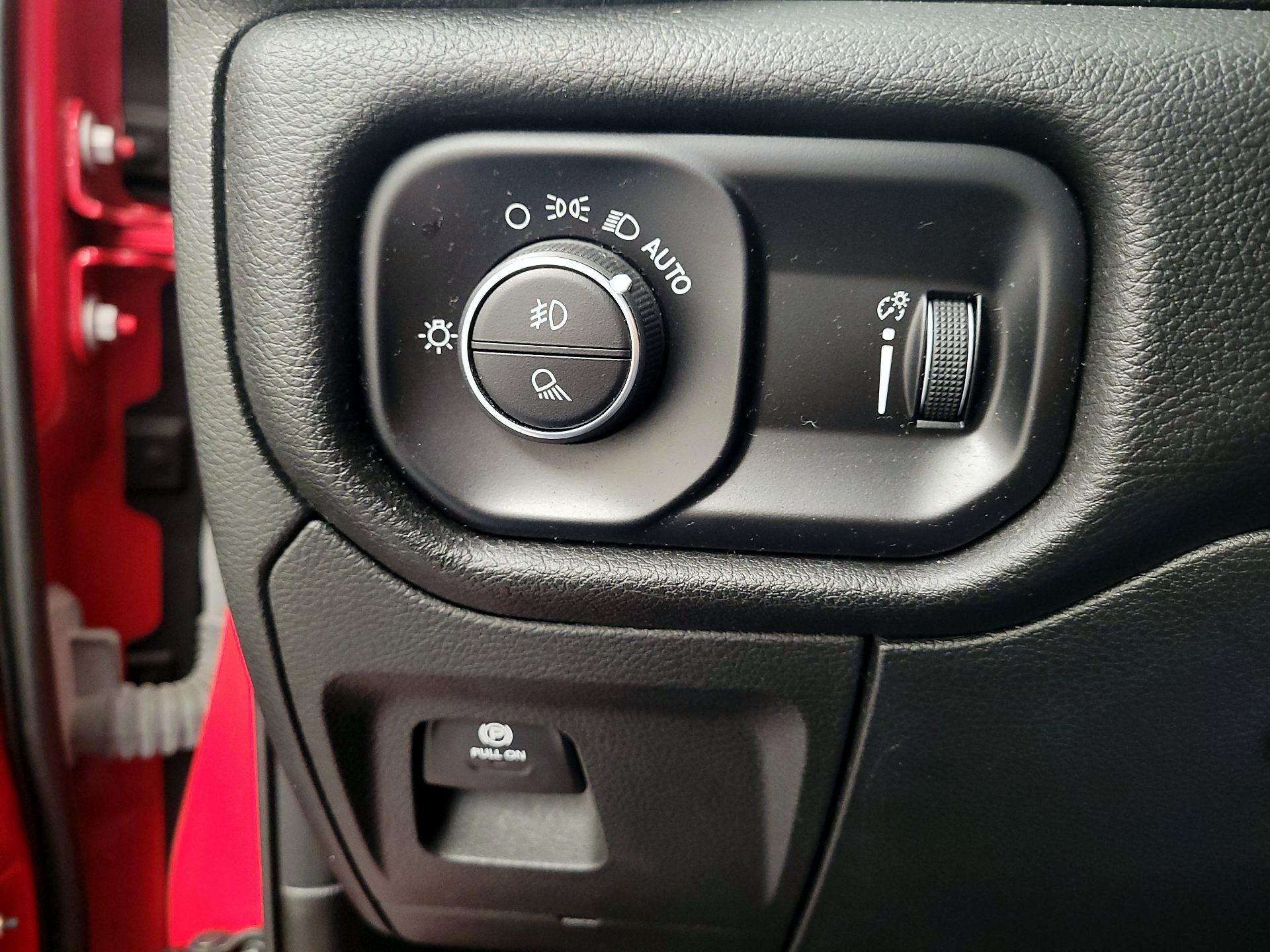 Thumbnail: 2023 RAM 1500 - 13