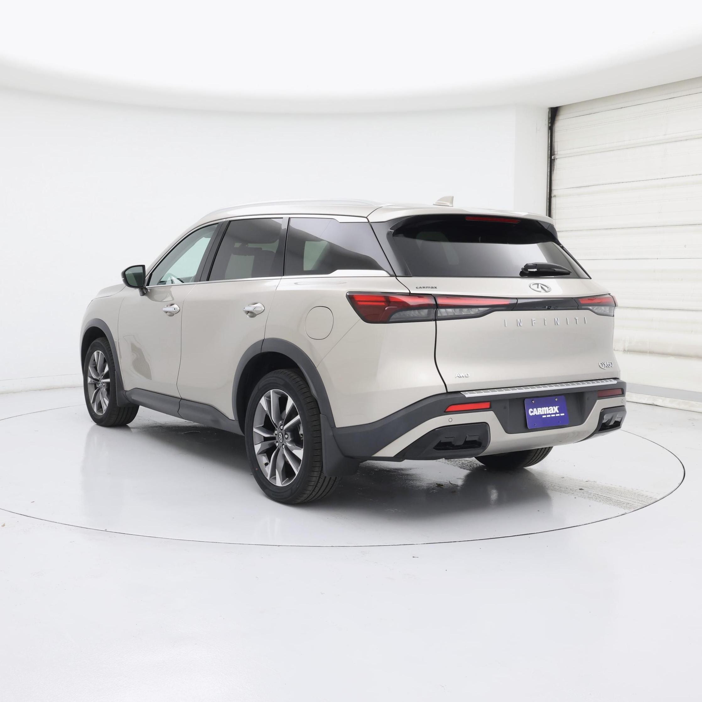 Thumbnail: 2023 INFINITI QX60 - 2