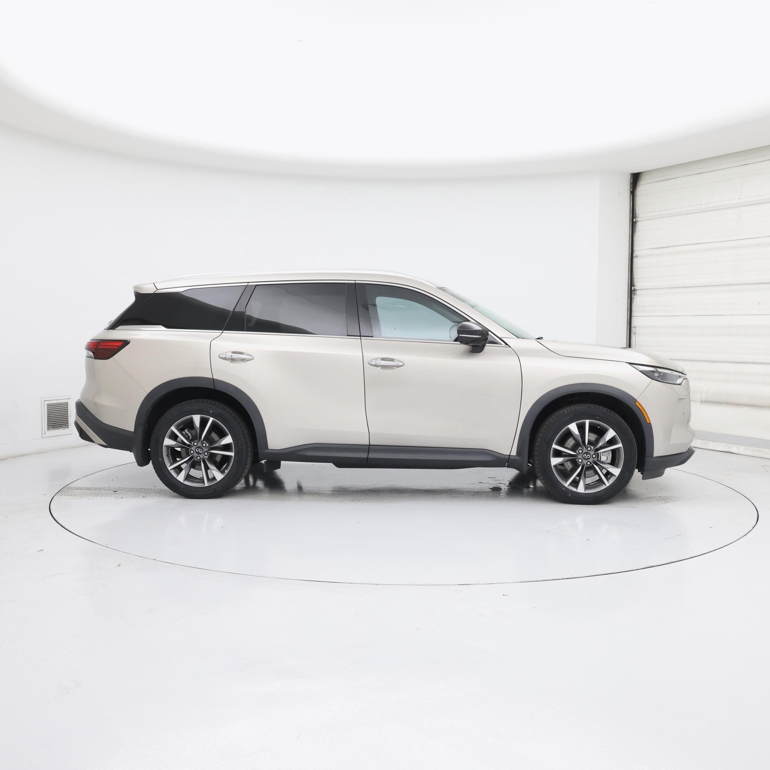 Thumbnail: 2023 INFINITI QX60 - 7