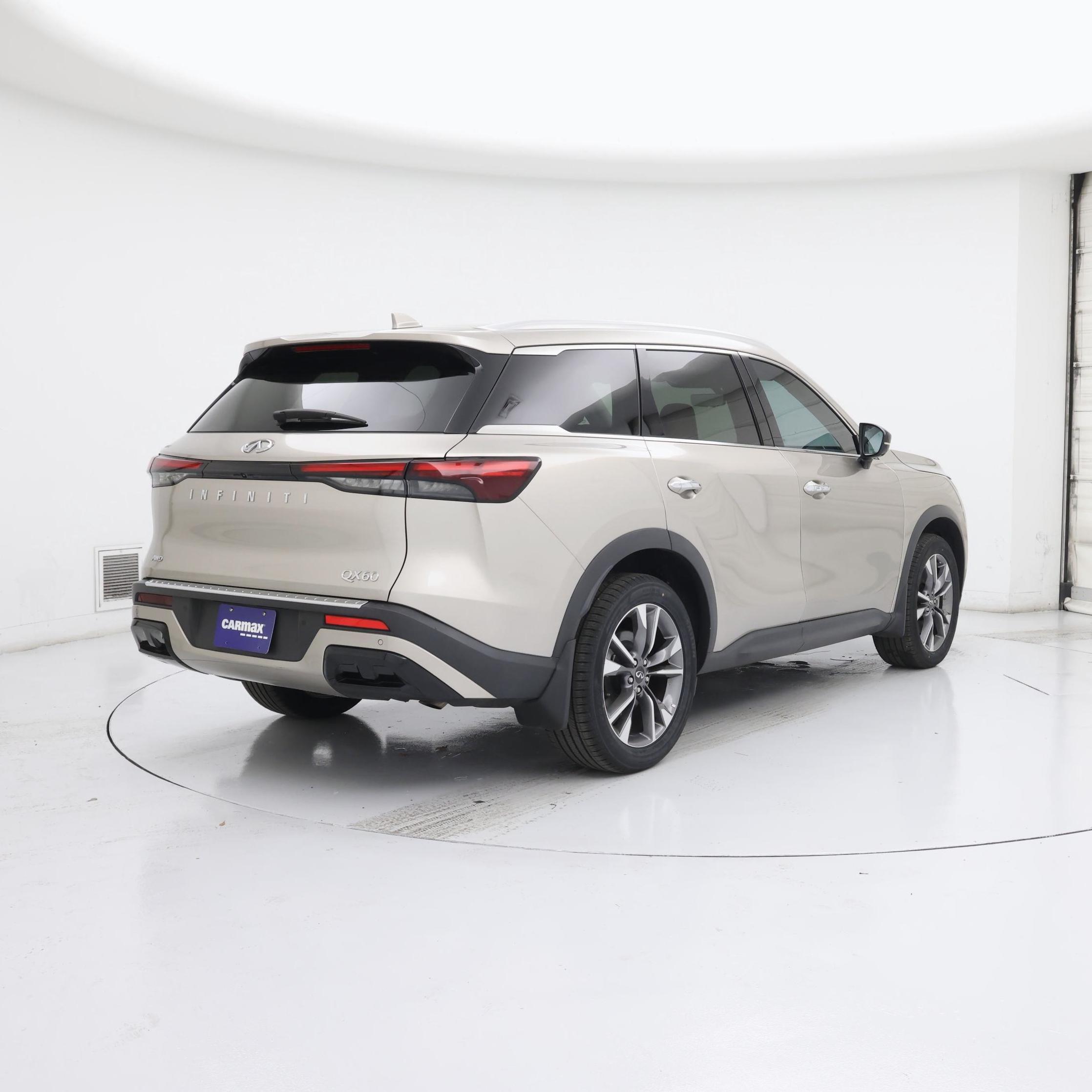 Thumbnail: 2023 INFINITI QX60 - 8