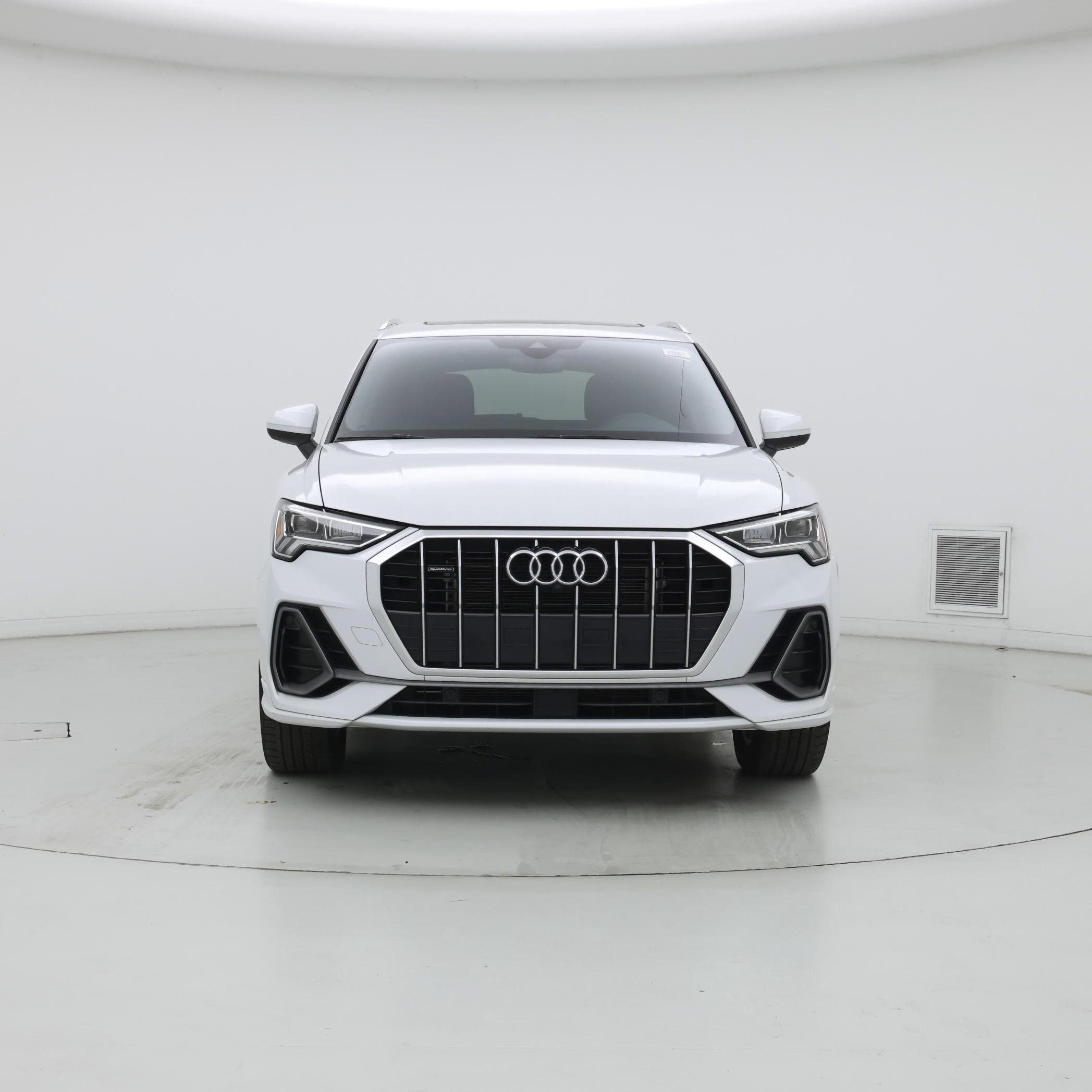 Thumbnail: 2022 Audi Q3 - 5