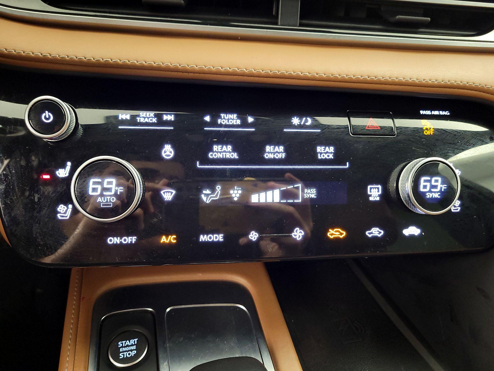 Thumbnail: 2022 INFINITI QX60 - 14