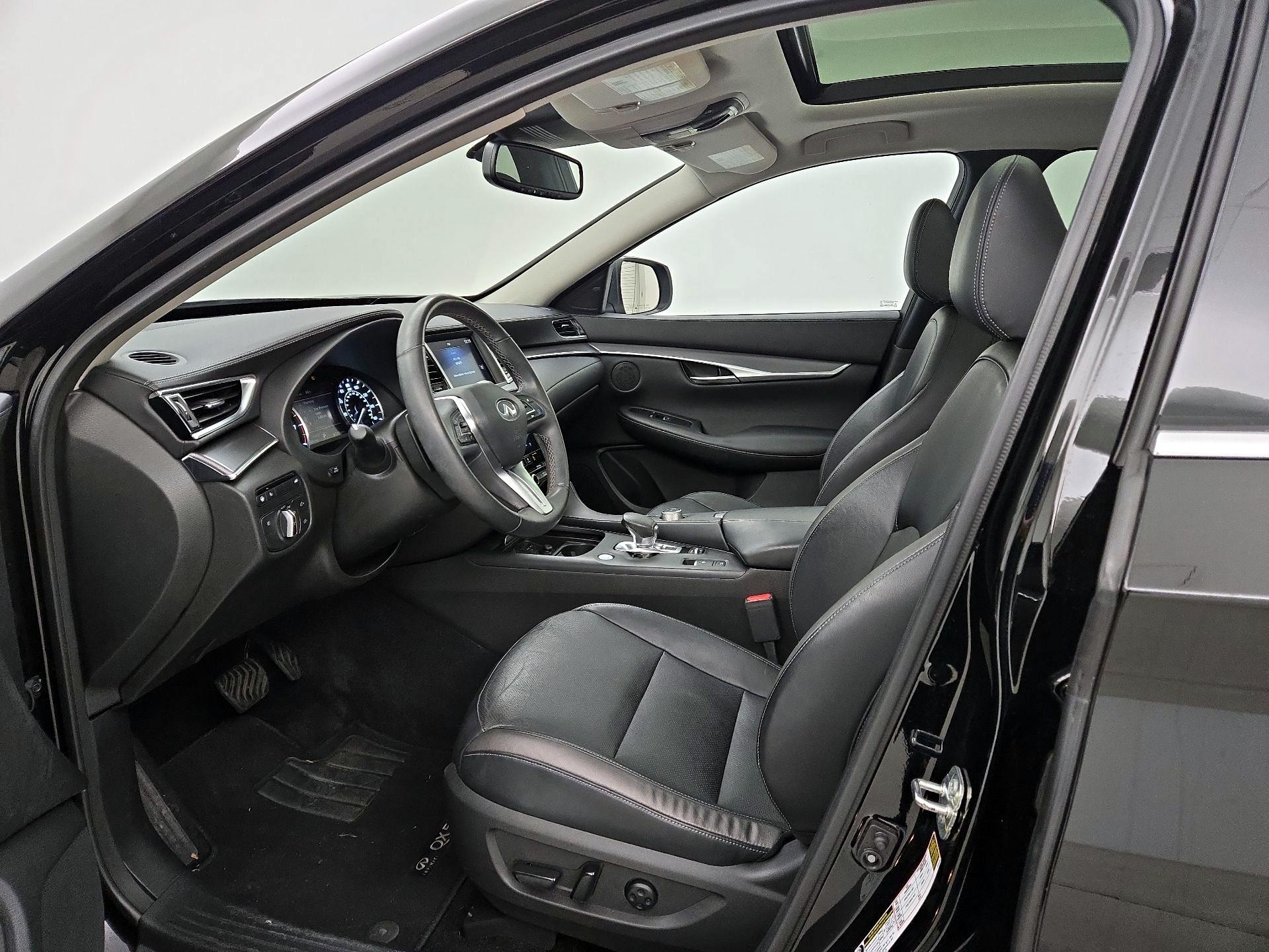 Thumbnail: 2022 INFINITI QX50 - 11