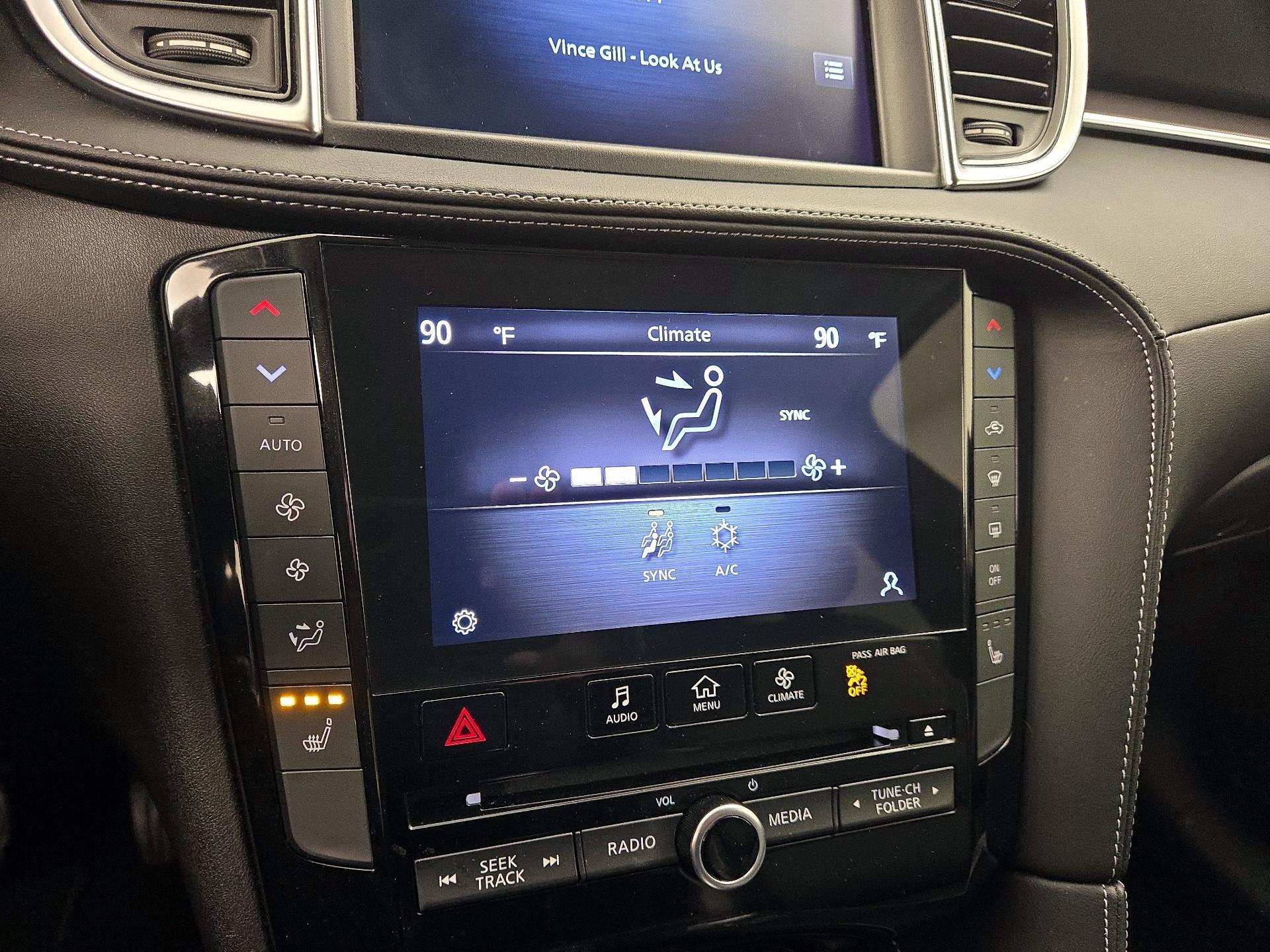 Thumbnail: 2022 INFINITI QX50 - 16