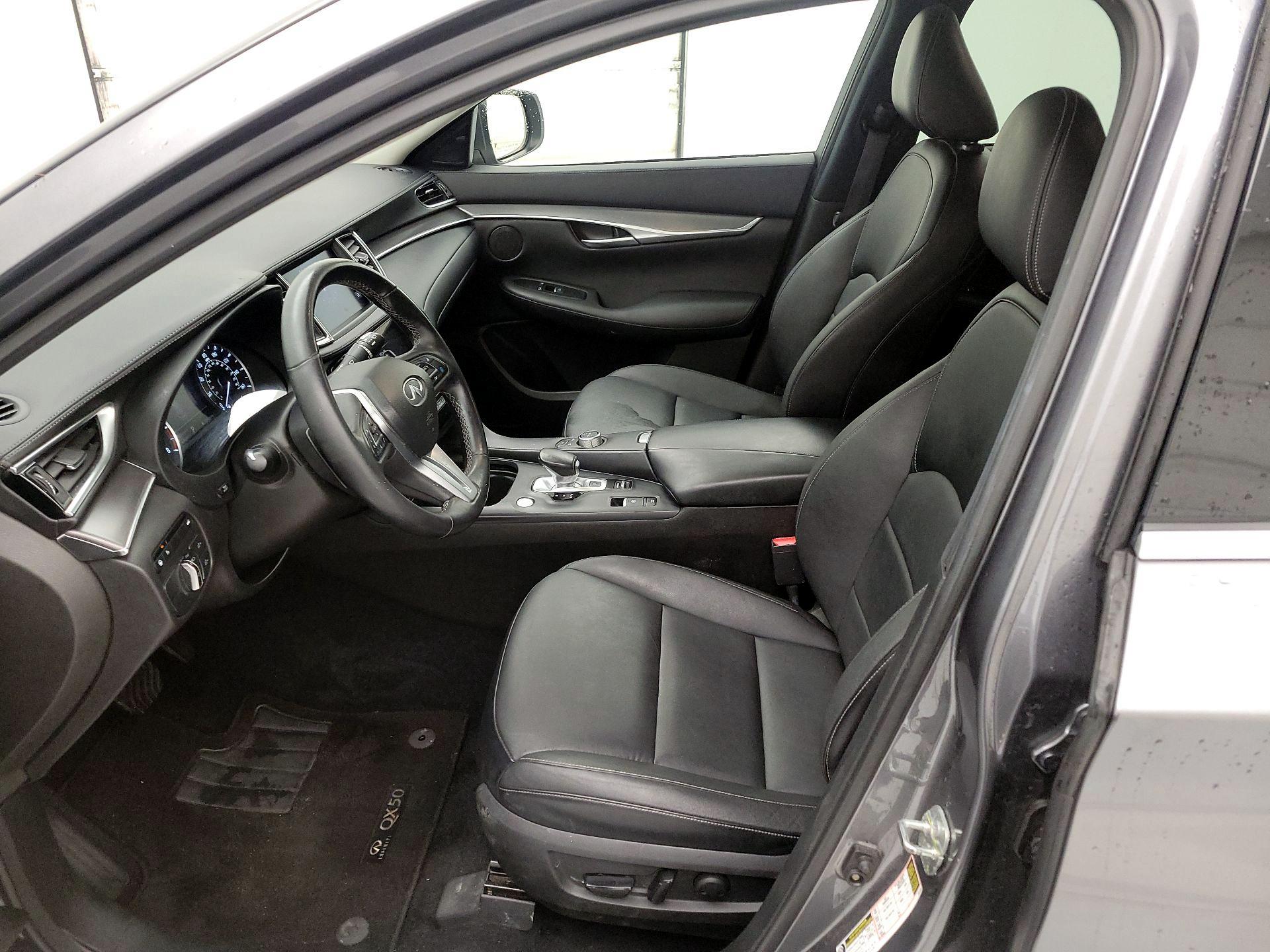 Thumbnail: 2022 INFINITI QX50 - 11