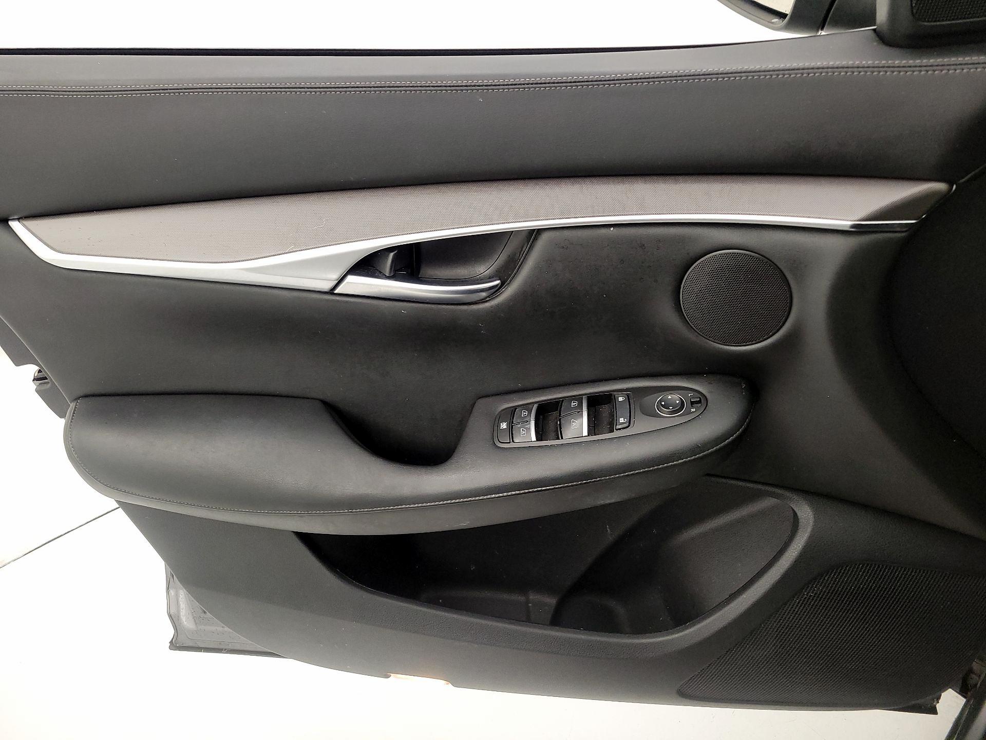 Thumbnail: 2022 INFINITI QX50 - 12