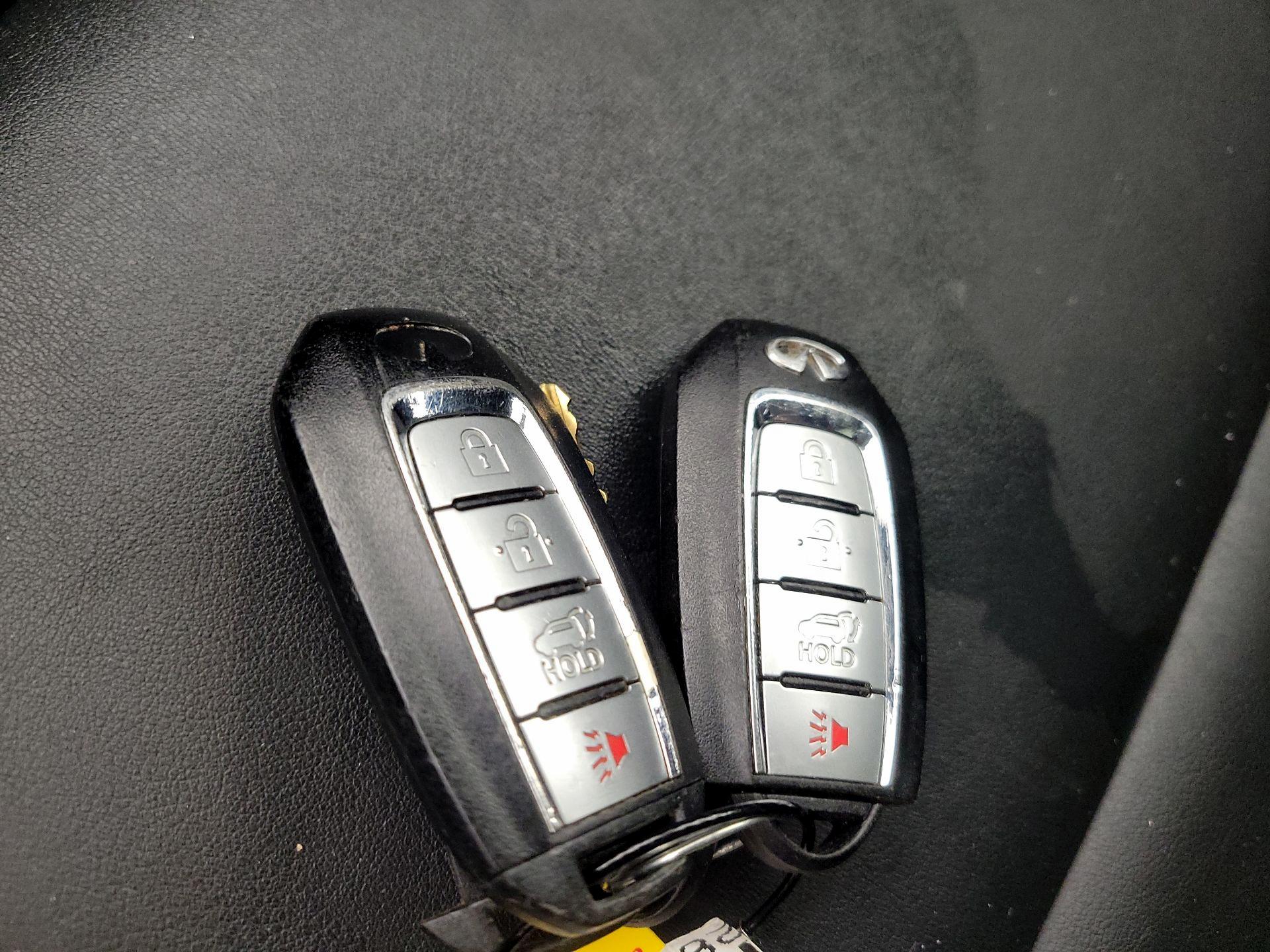 Thumbnail: 2022 INFINITI QX50 - 18