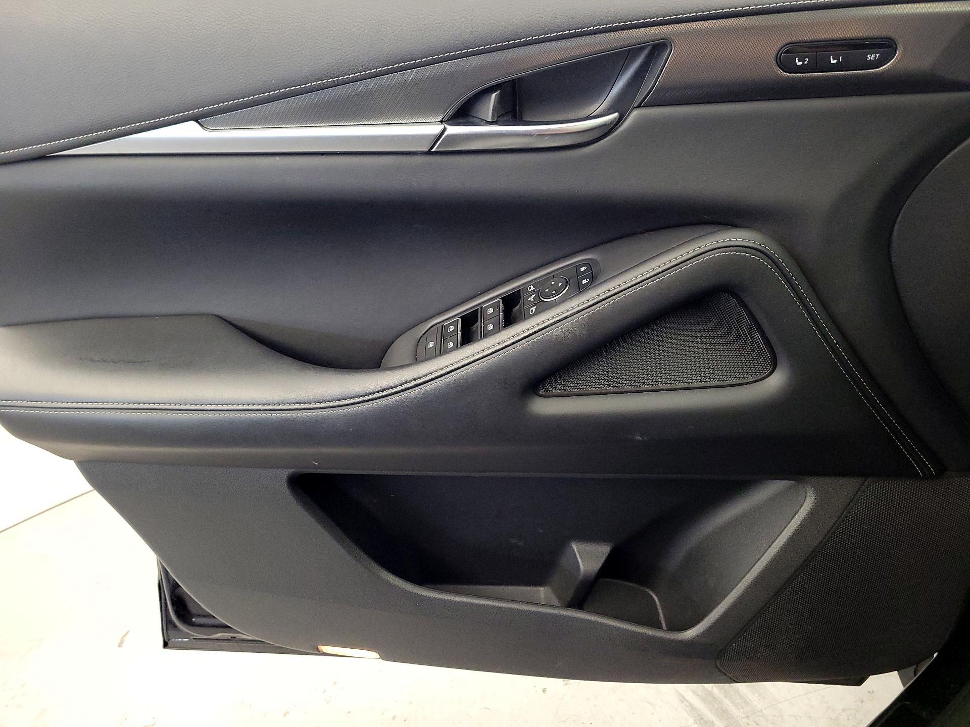 Thumbnail: 2023 INFINITI QX60 - 12