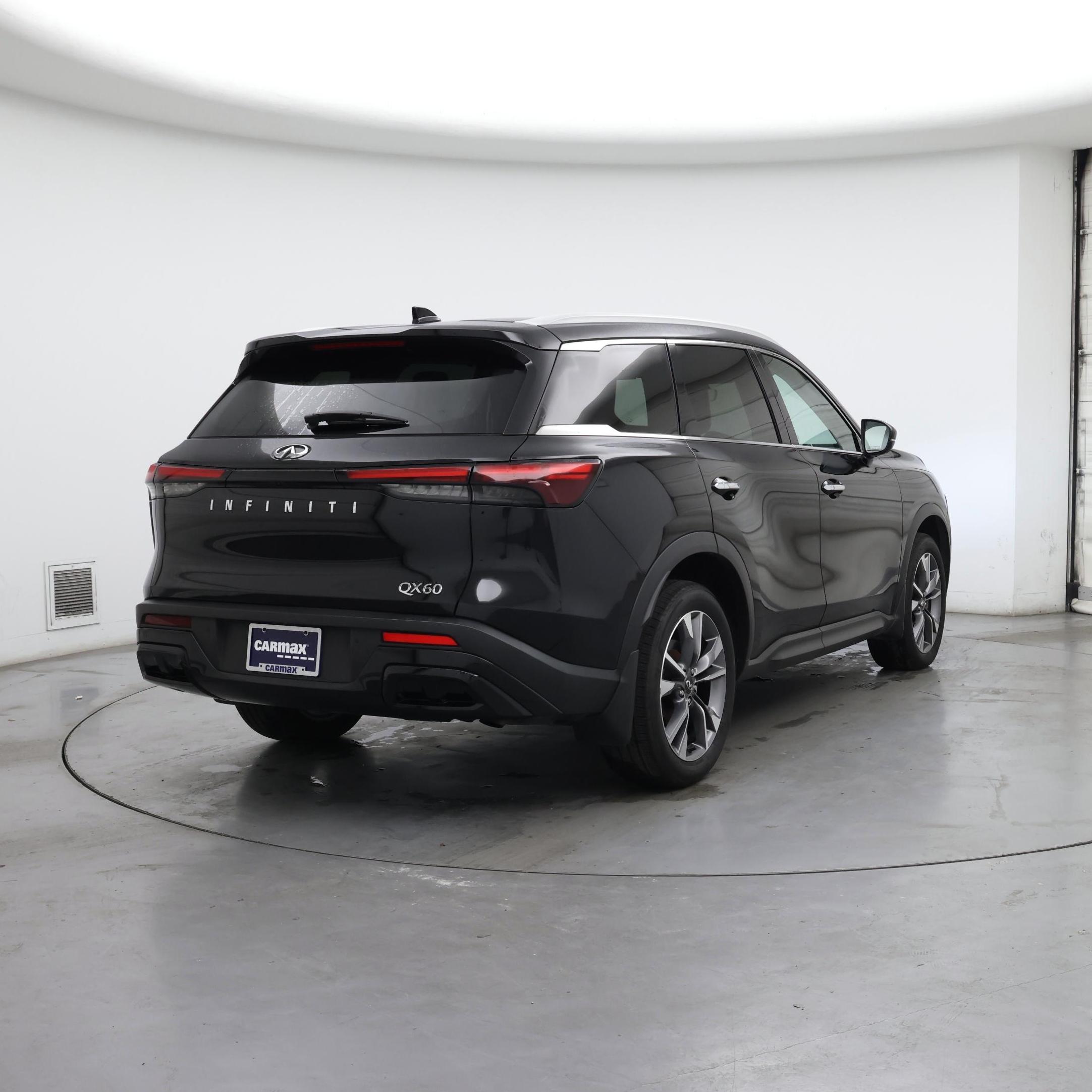 Thumbnail: 2023 INFINITI QX60 - 8