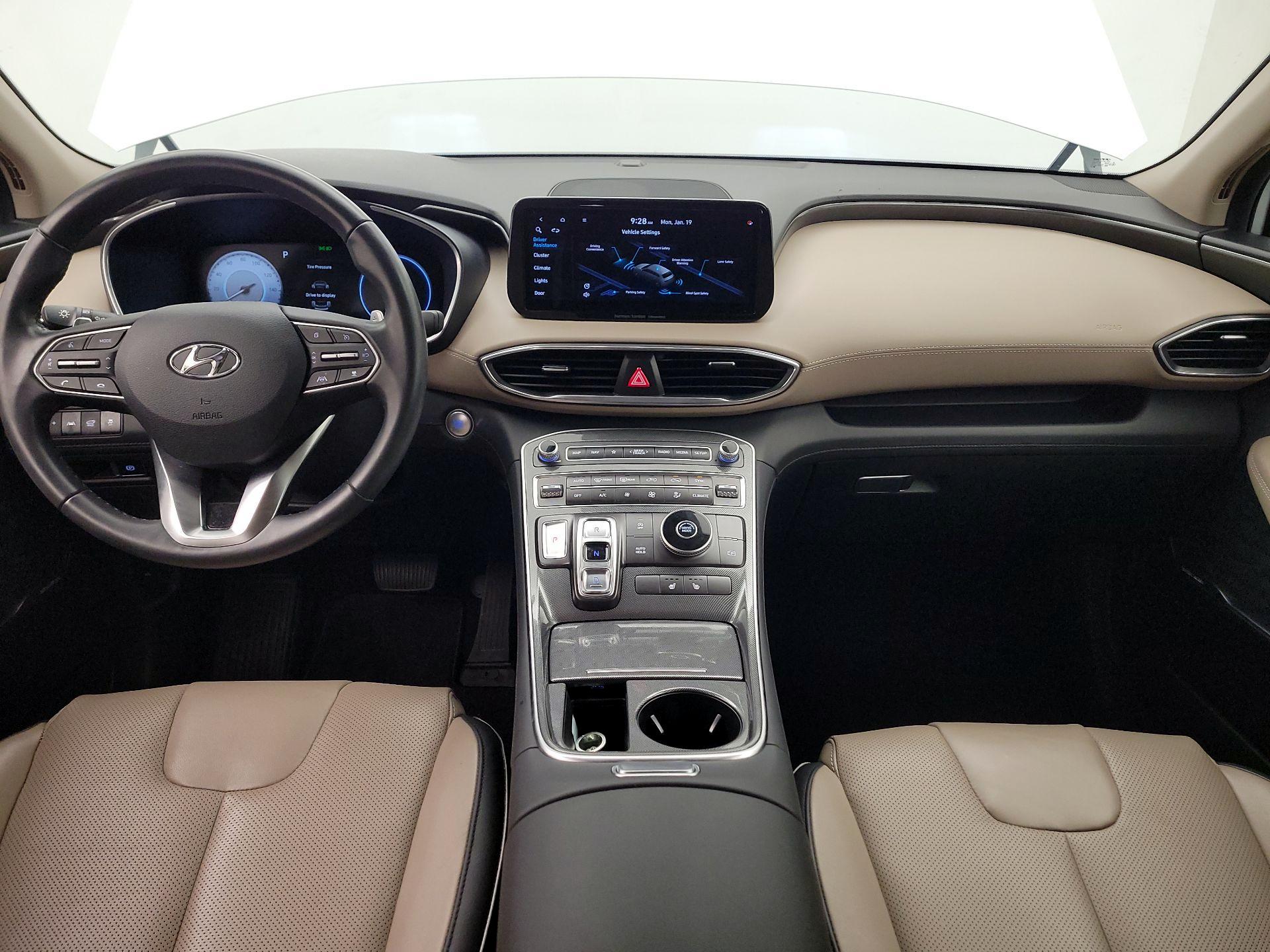 Thumbnail: 2022 Hyundai Santa Fe - 9