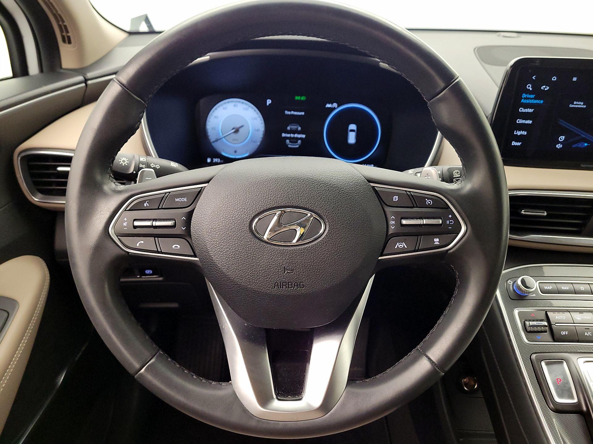 Thumbnail: 2022 Hyundai Santa Fe - 10