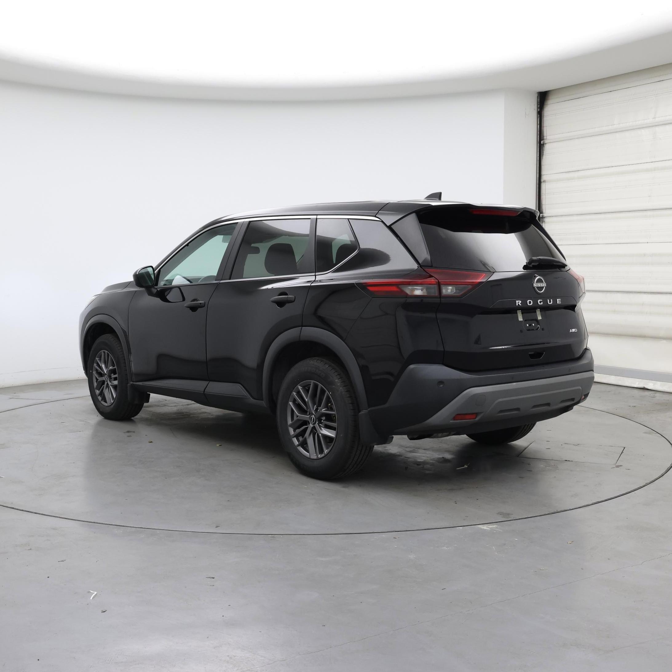 Thumbnail: 2023 Nissan Rogue - 2