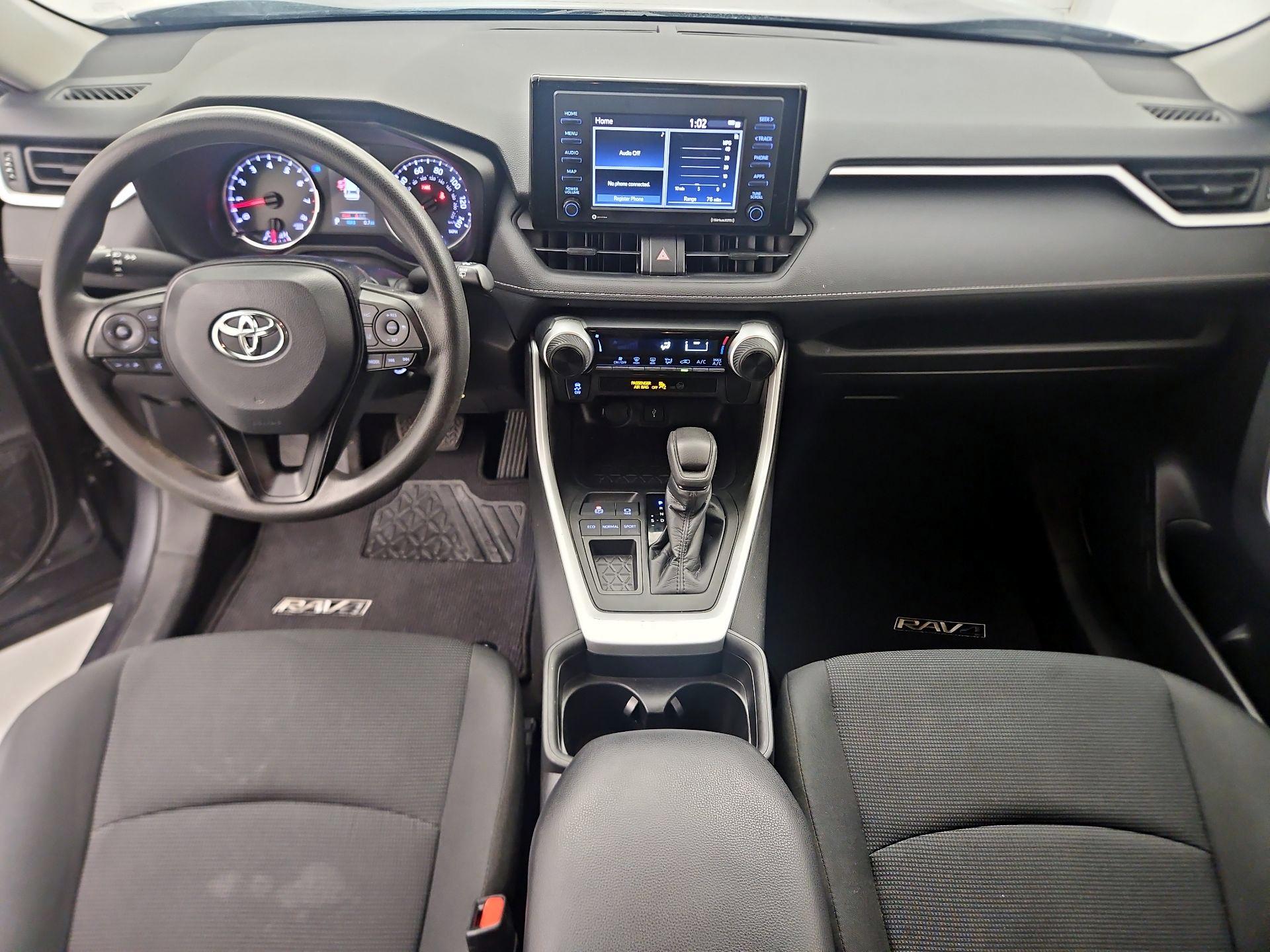 Thumbnail: 2021 Toyota RAV4 - 9